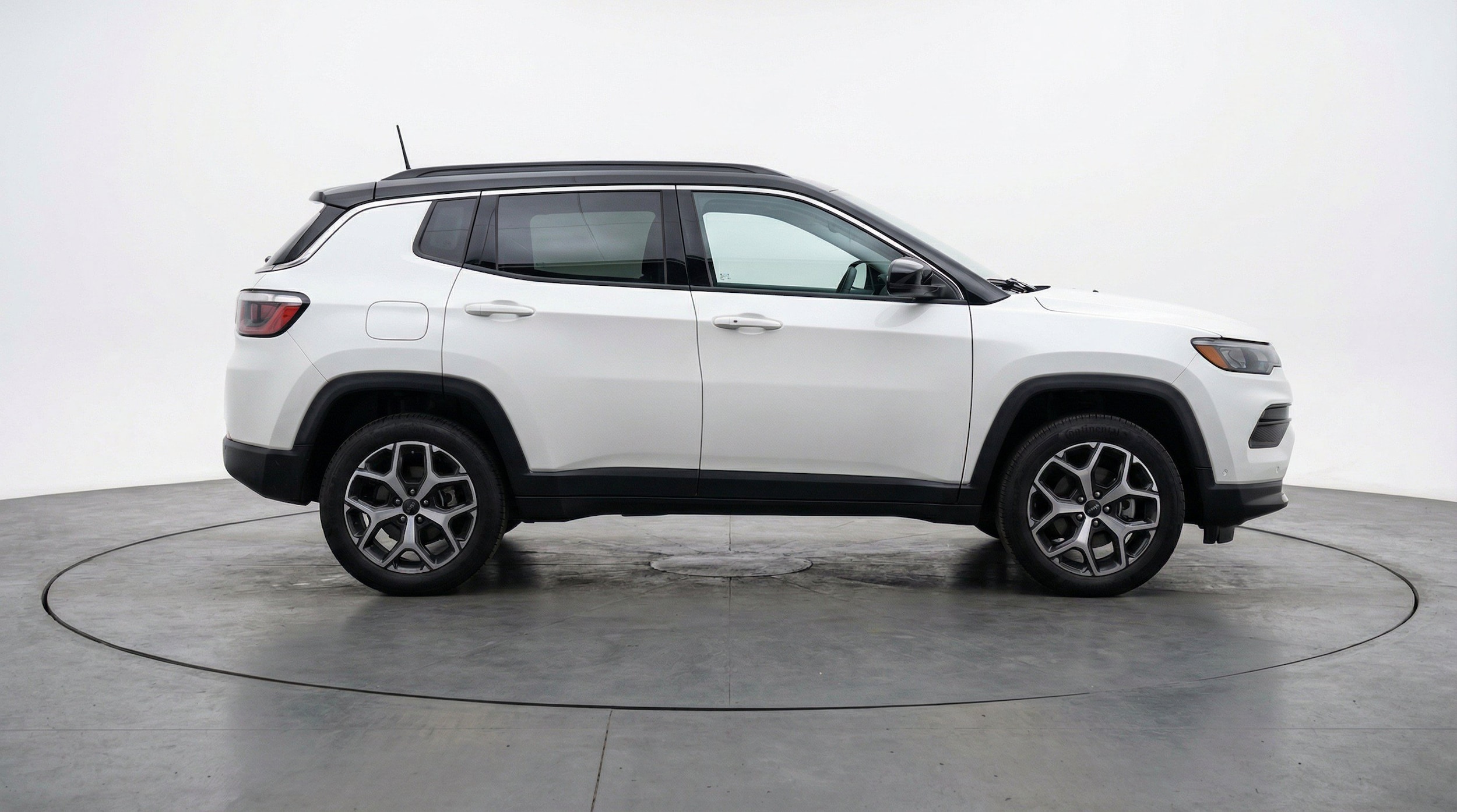 Thumbnail: 2025 Jeep Compass - 11