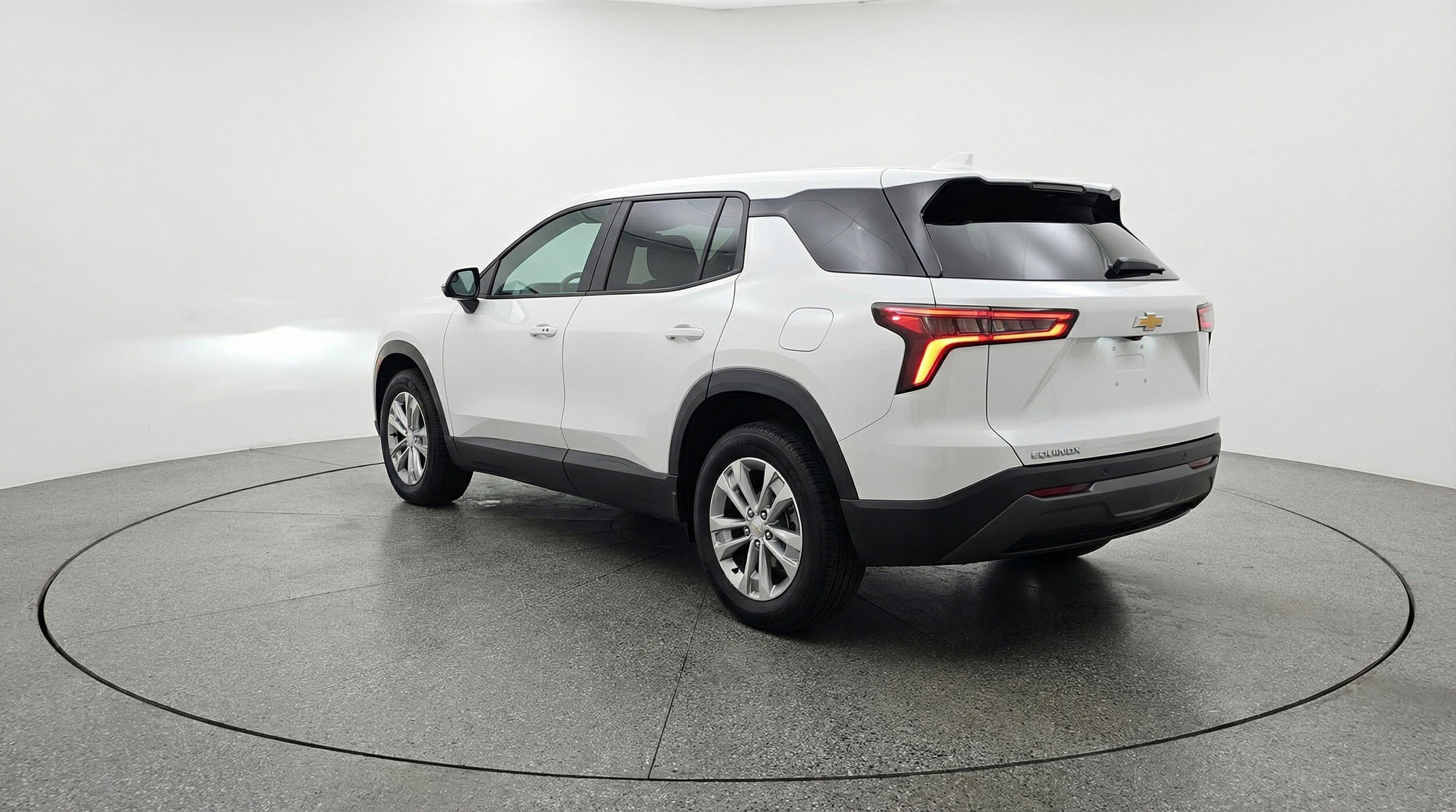 Thumbnail: 2025 Chevrolet Equinox - 6