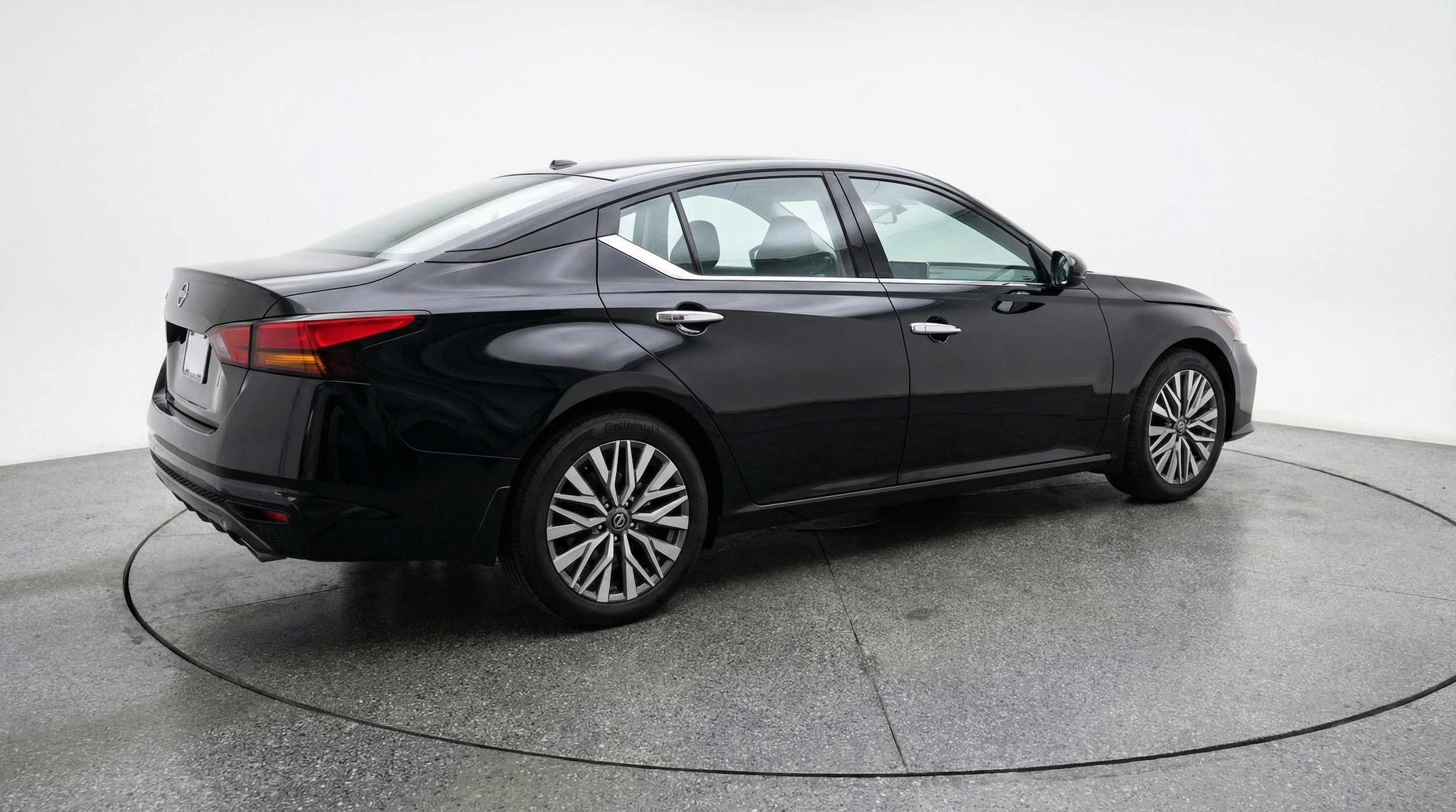 Thumbnail: 2025 Nissan Altima - 7