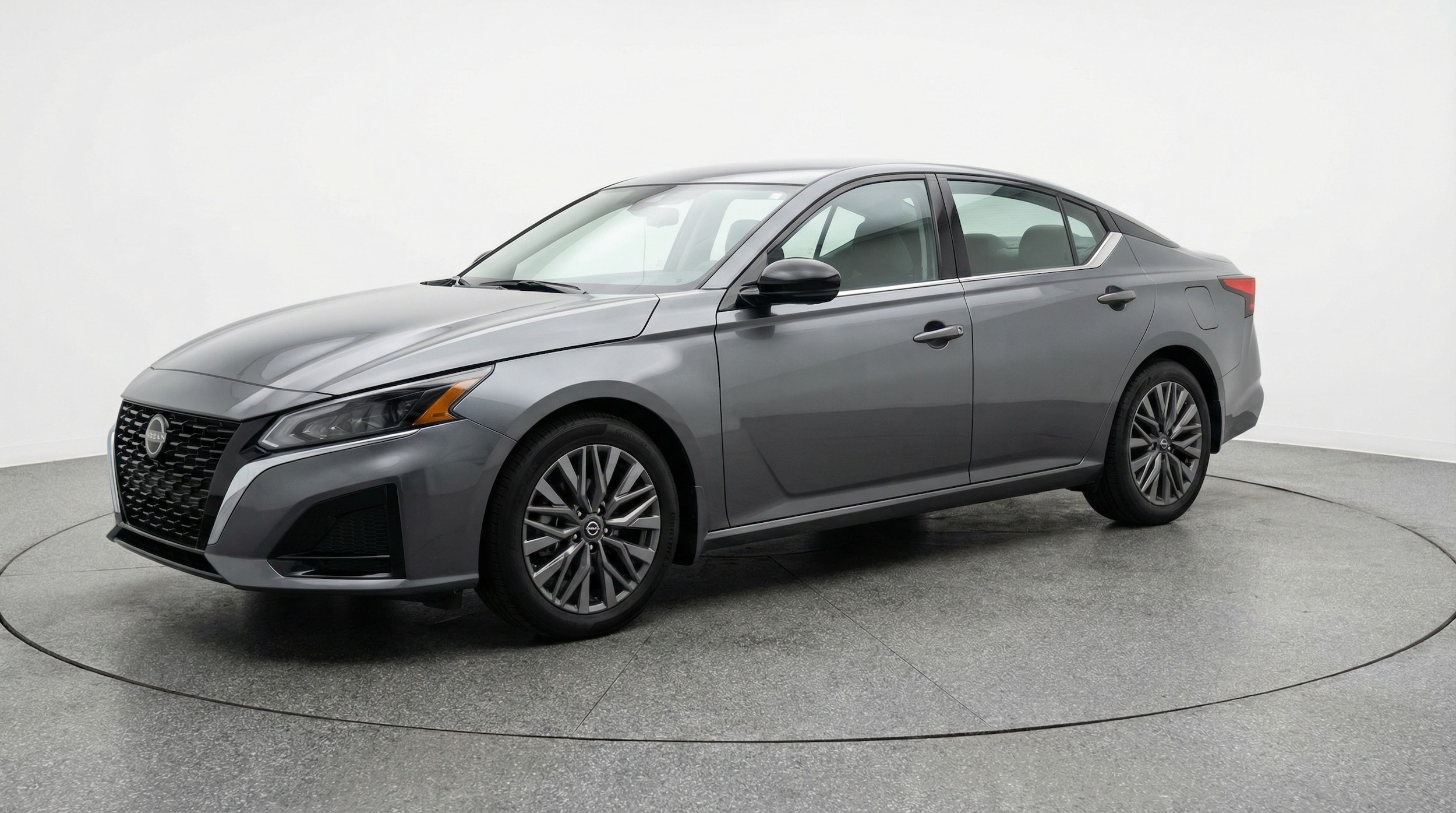 Thumbnail: 2025 Nissan Altima - 3