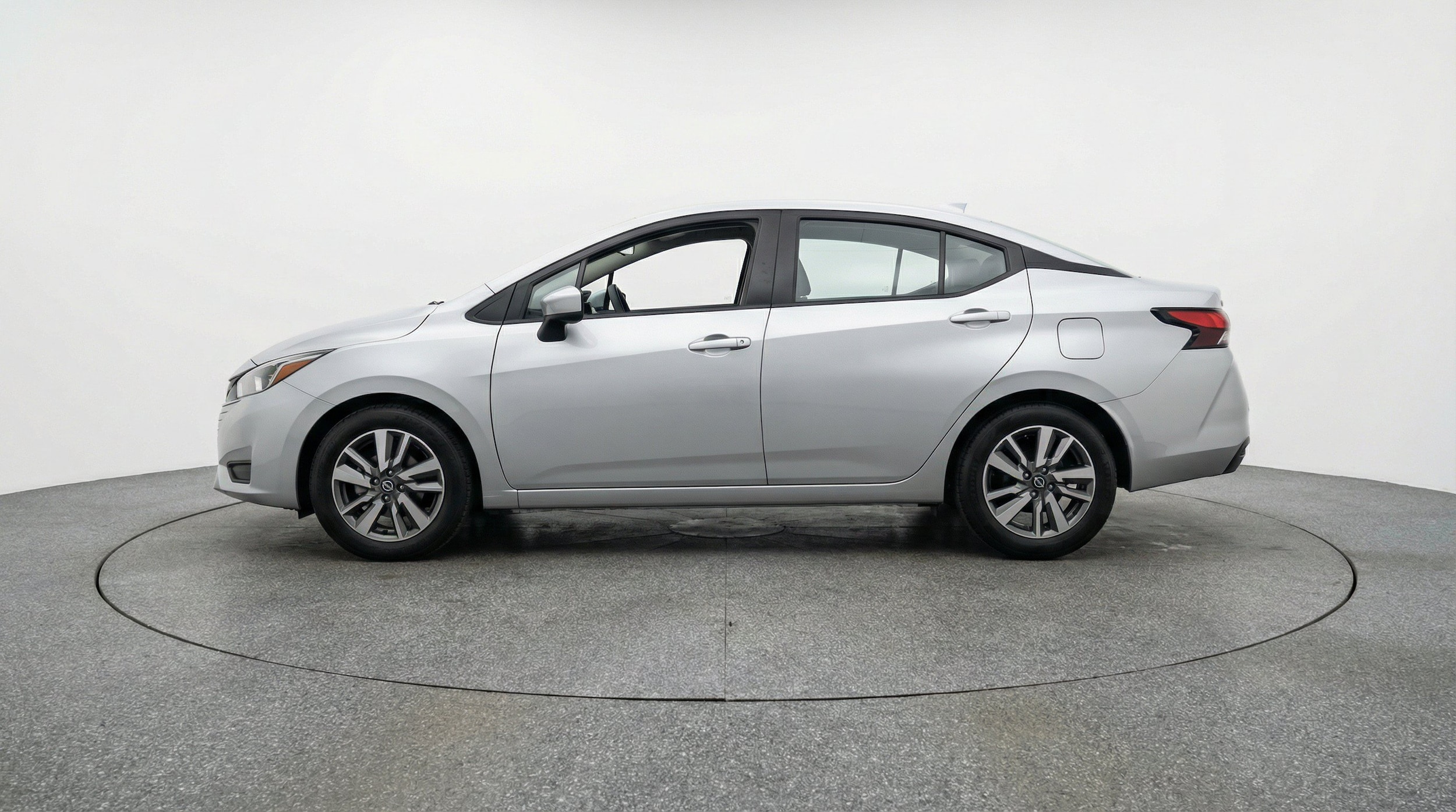 Thumbnail: 2025 Nissan Versa - 5