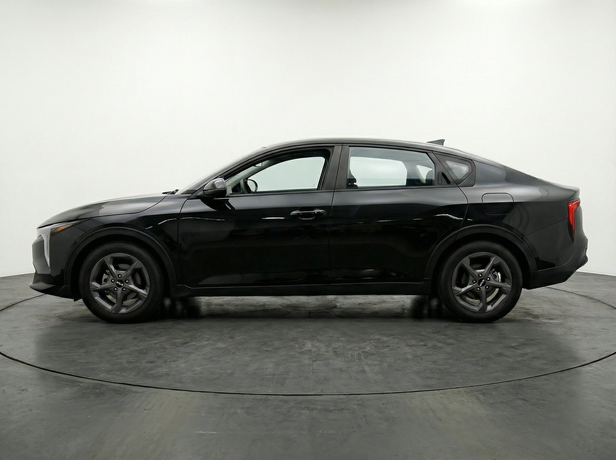 Thumbnail: 2025 Kia K4 - 5
