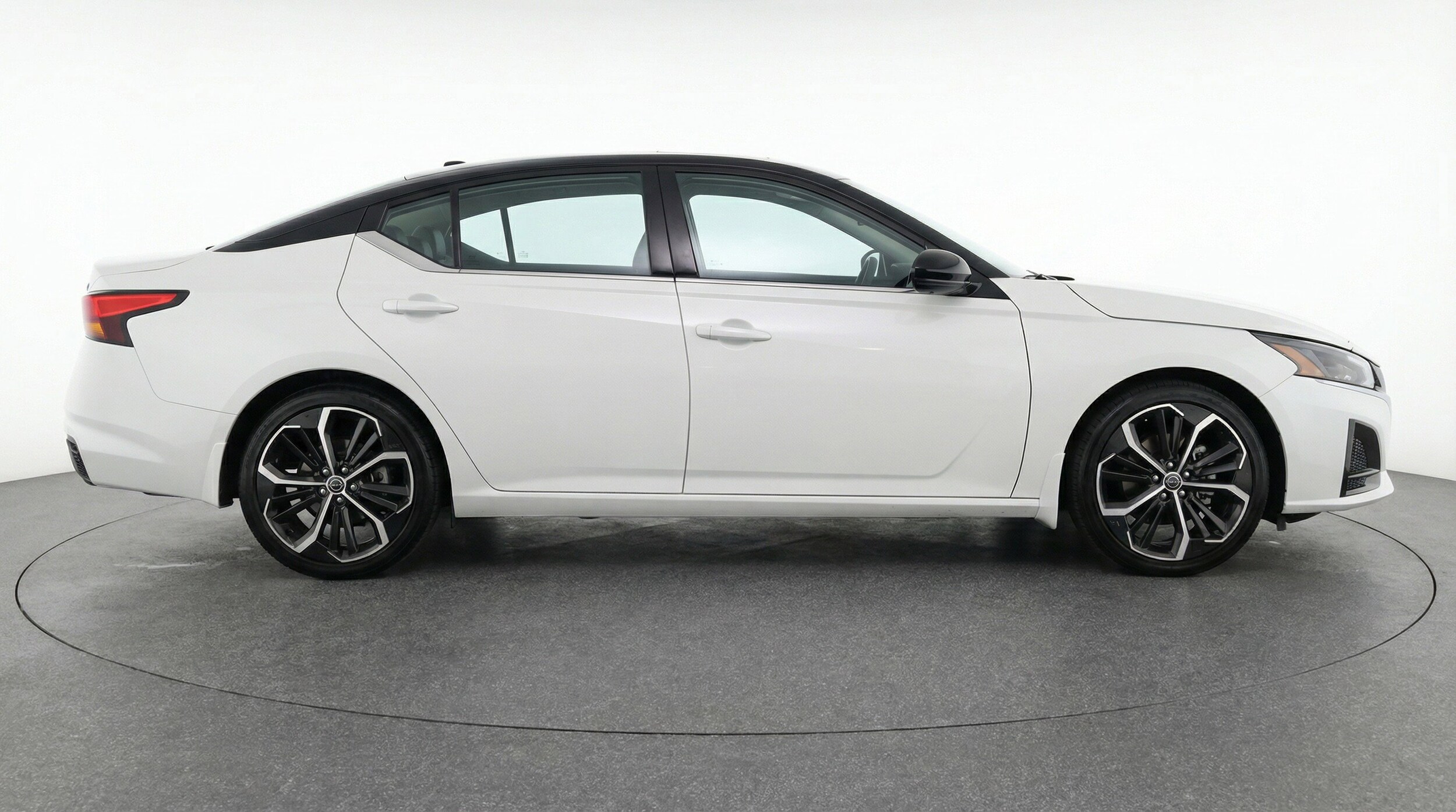 Thumbnail: 2025 Nissan Altima - 11