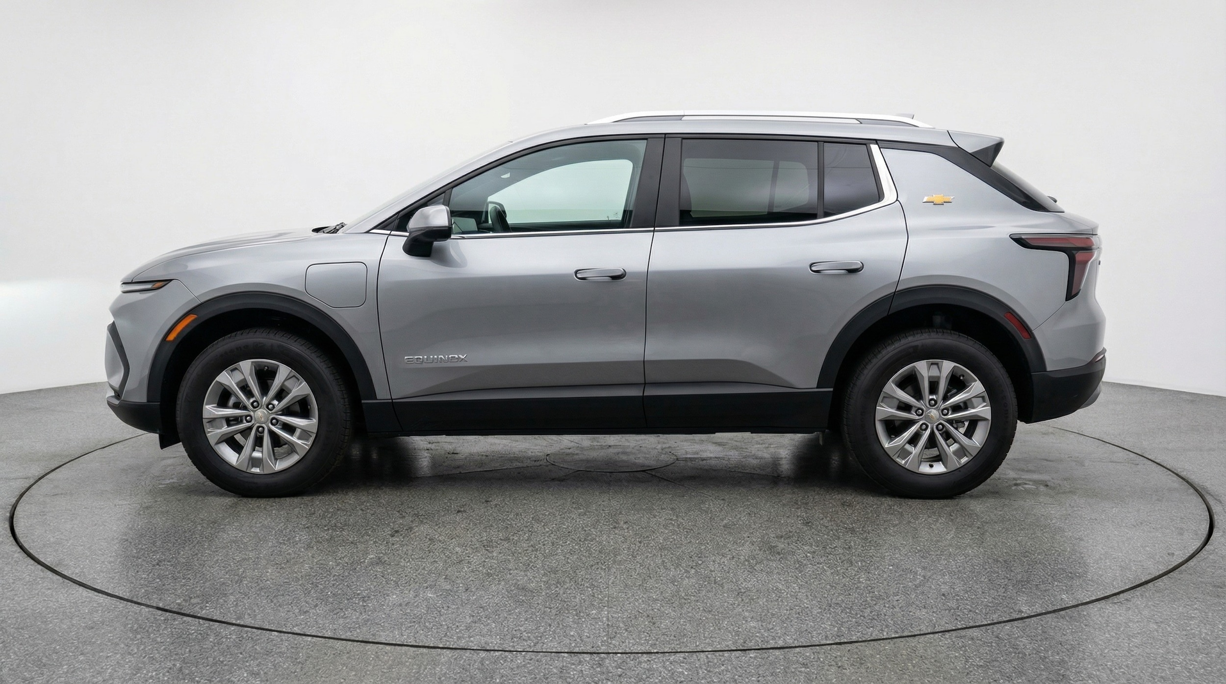 Thumbnail: 2025 Chevrolet Equinox - 4