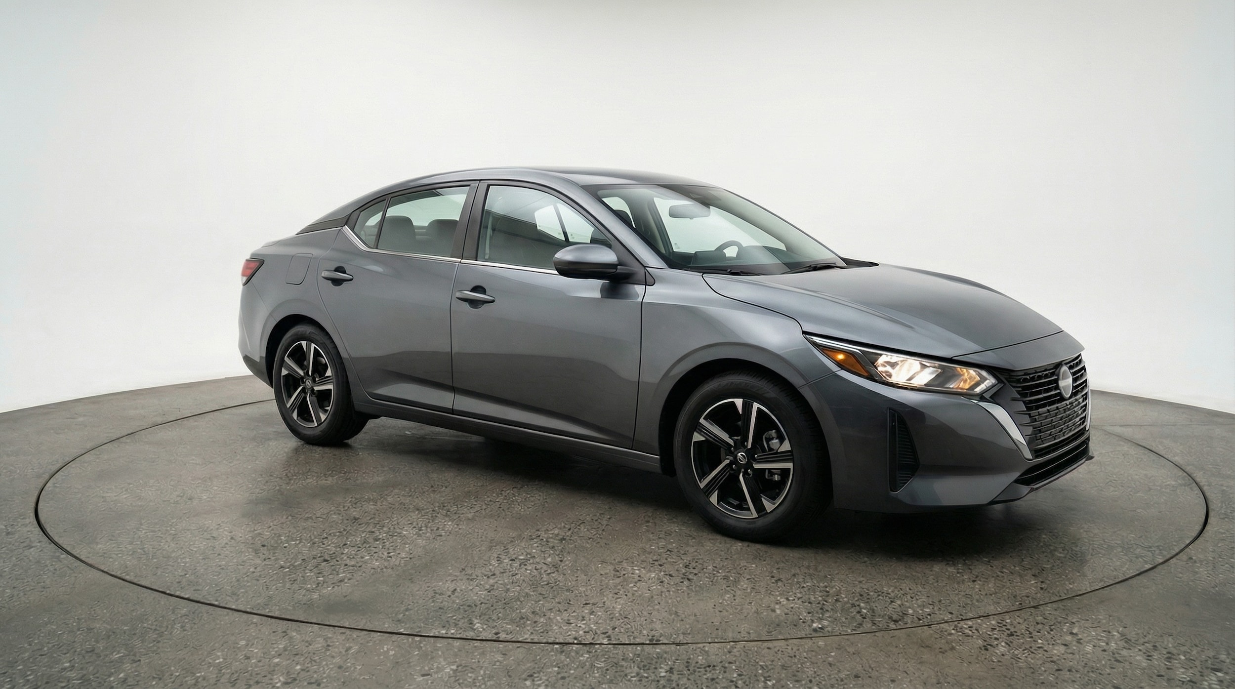 Thumbnail: 2025 Nissan Sentra - 1