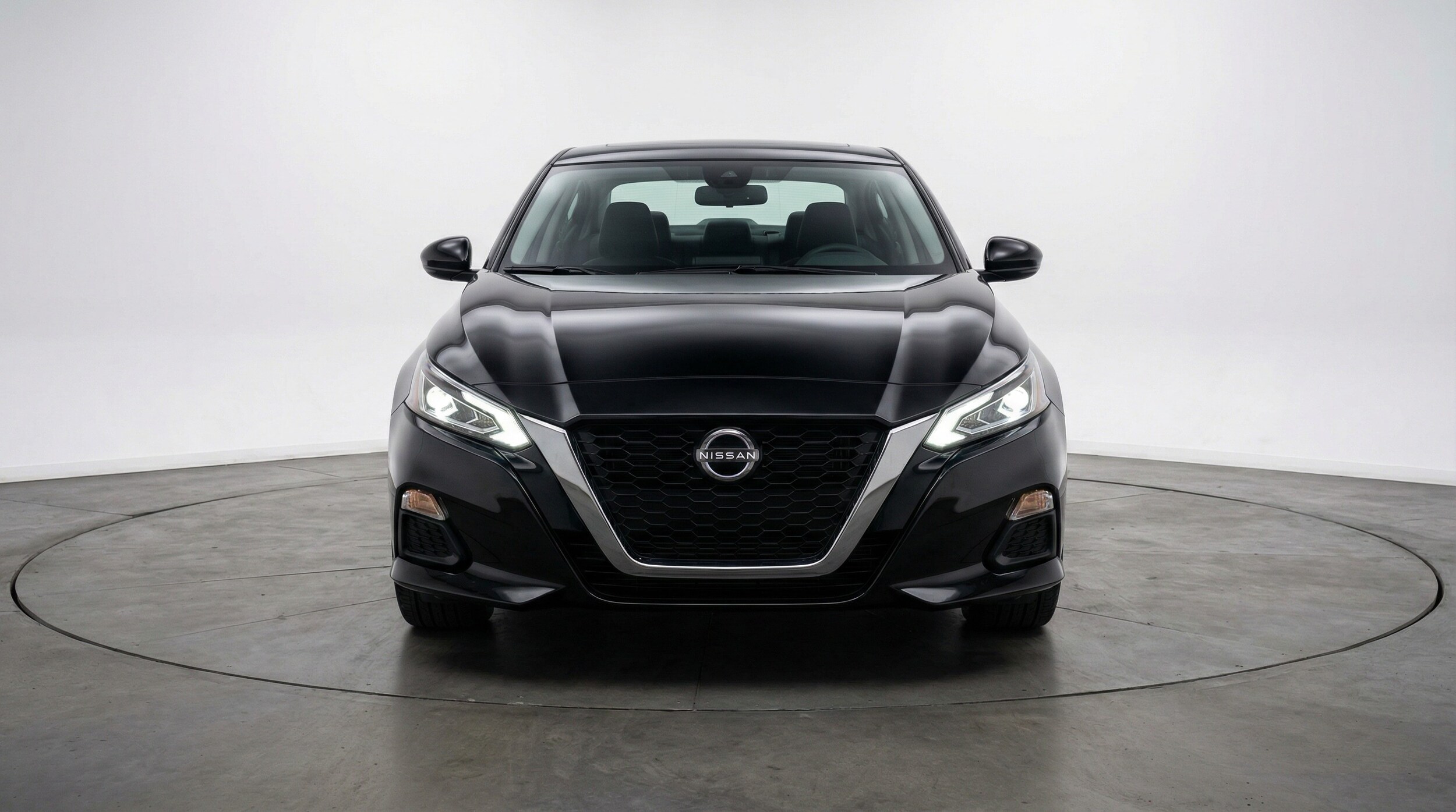 Thumbnail: 2025 Nissan Altima - 2