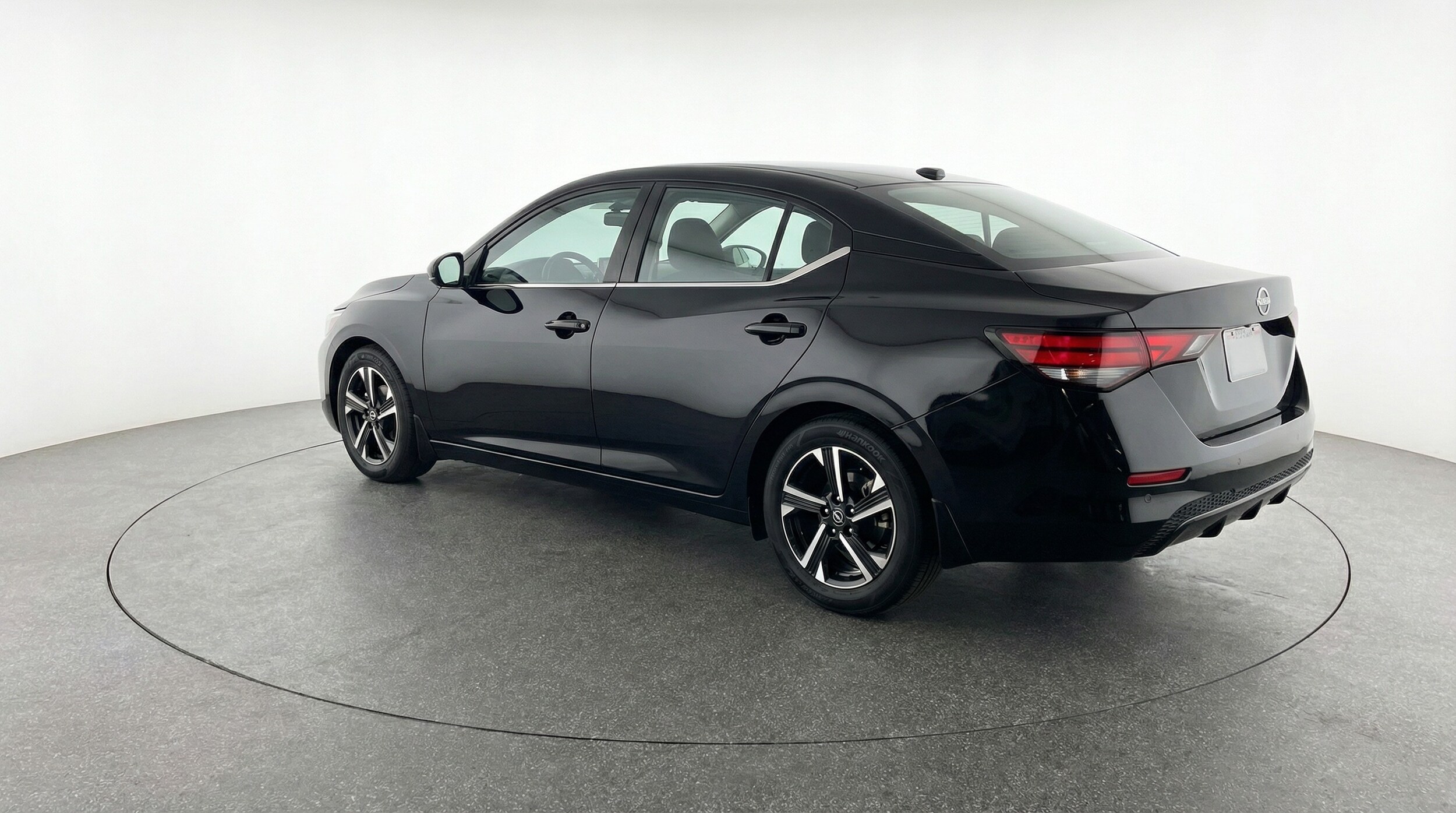 Thumbnail: 2025 Nissan Sentra - 5