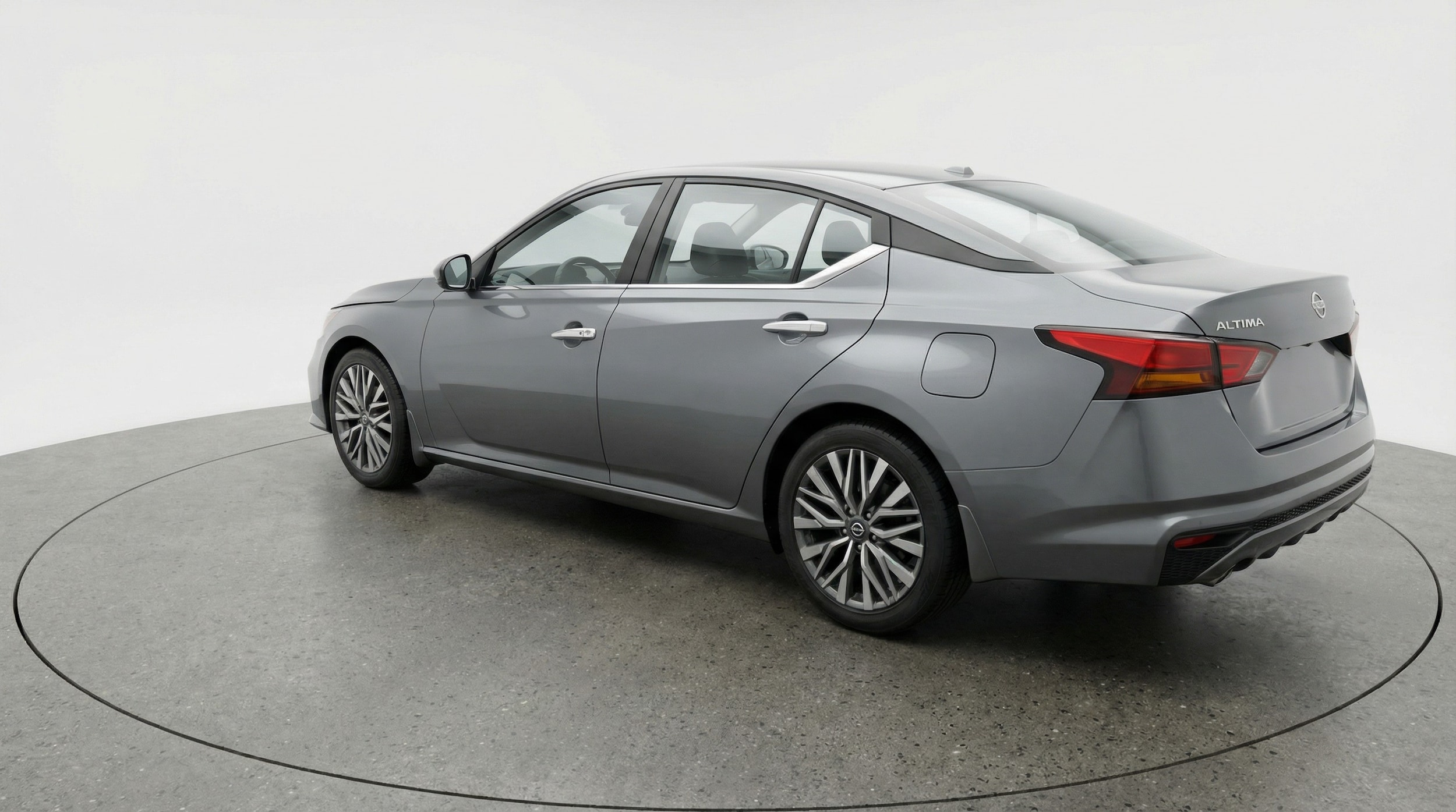 Thumbnail: 2025 Nissan Altima - 5