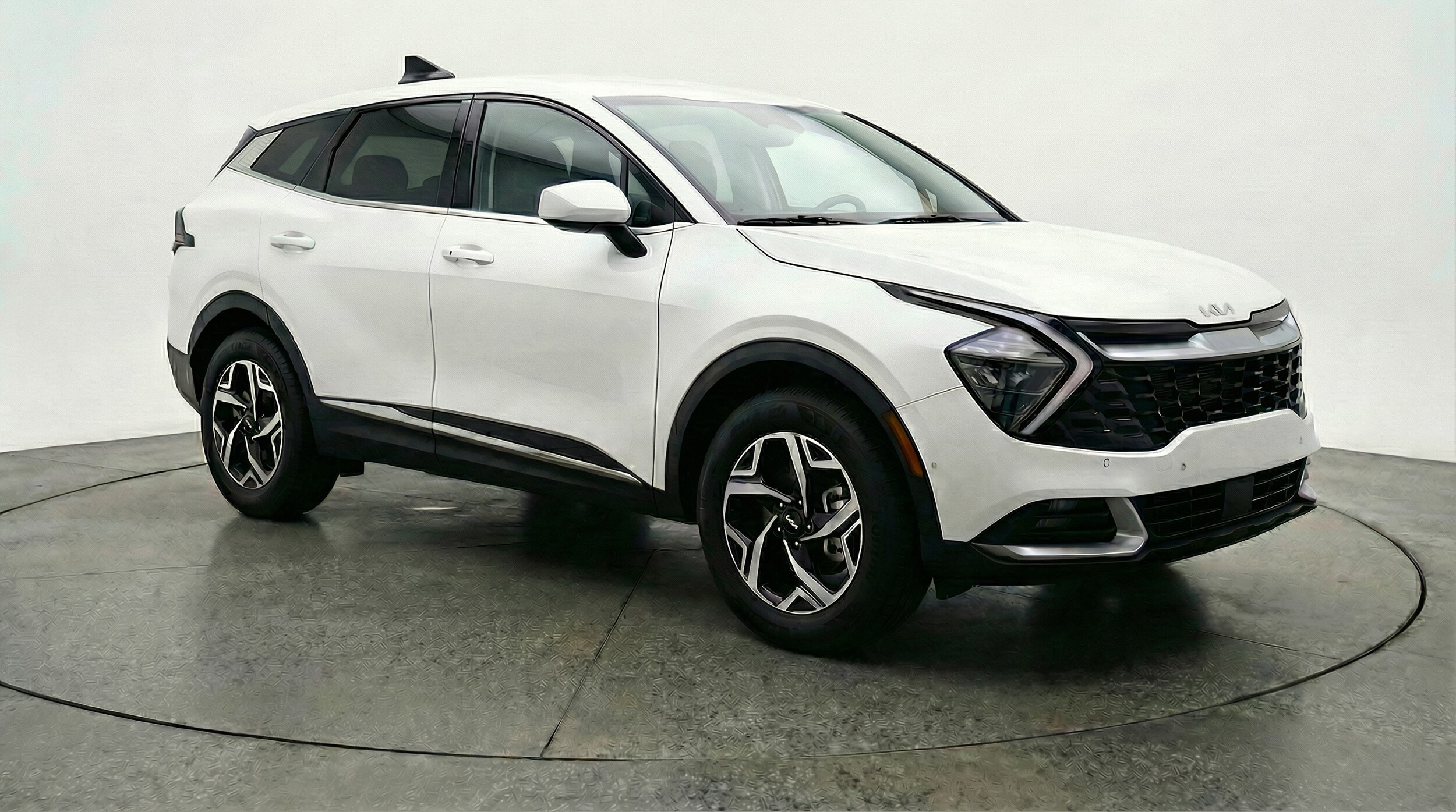 Thumbnail: 2025 Kia Sportage - 1