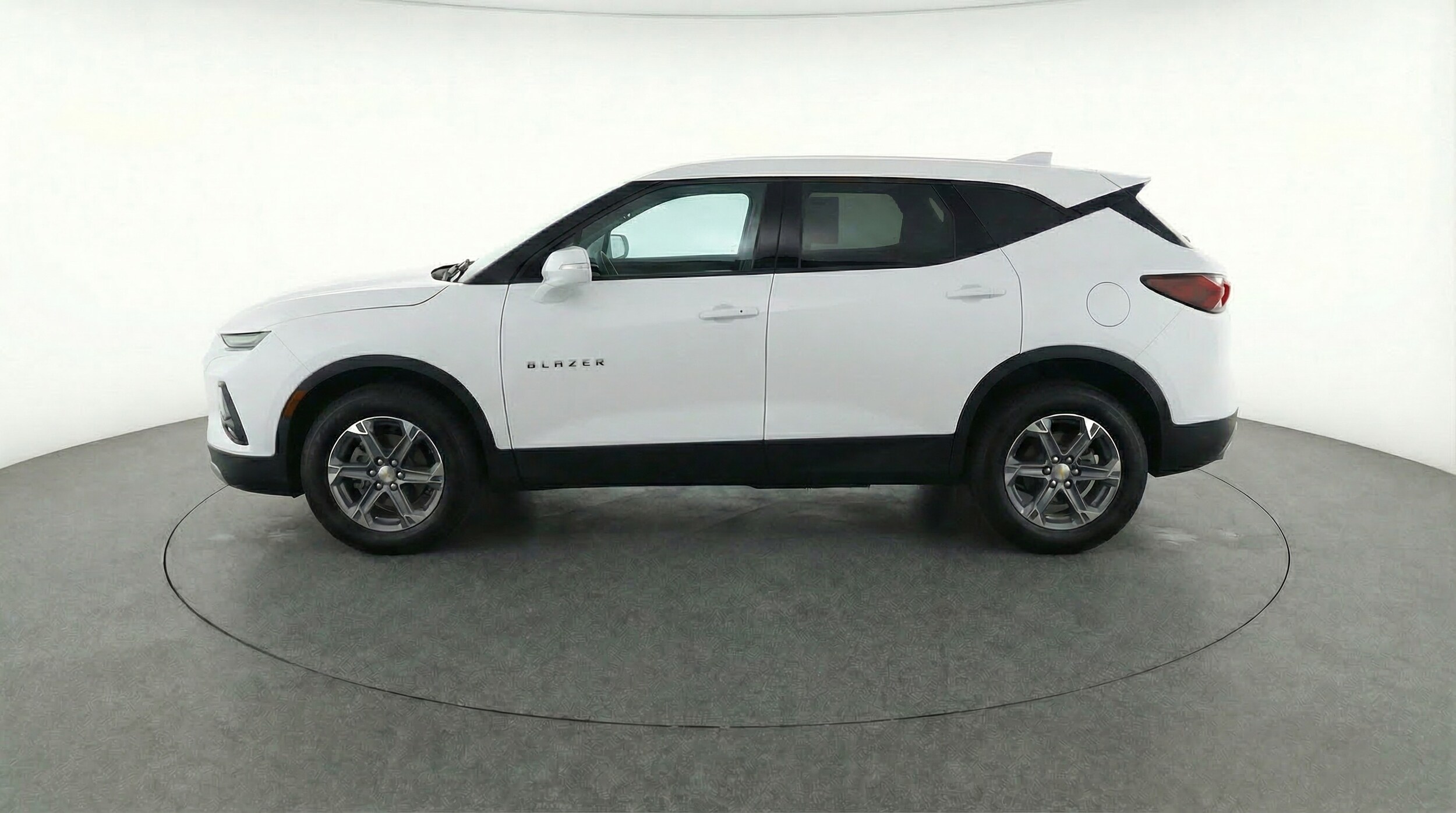 Thumbnail: 2025 Chevrolet Blazer - 4