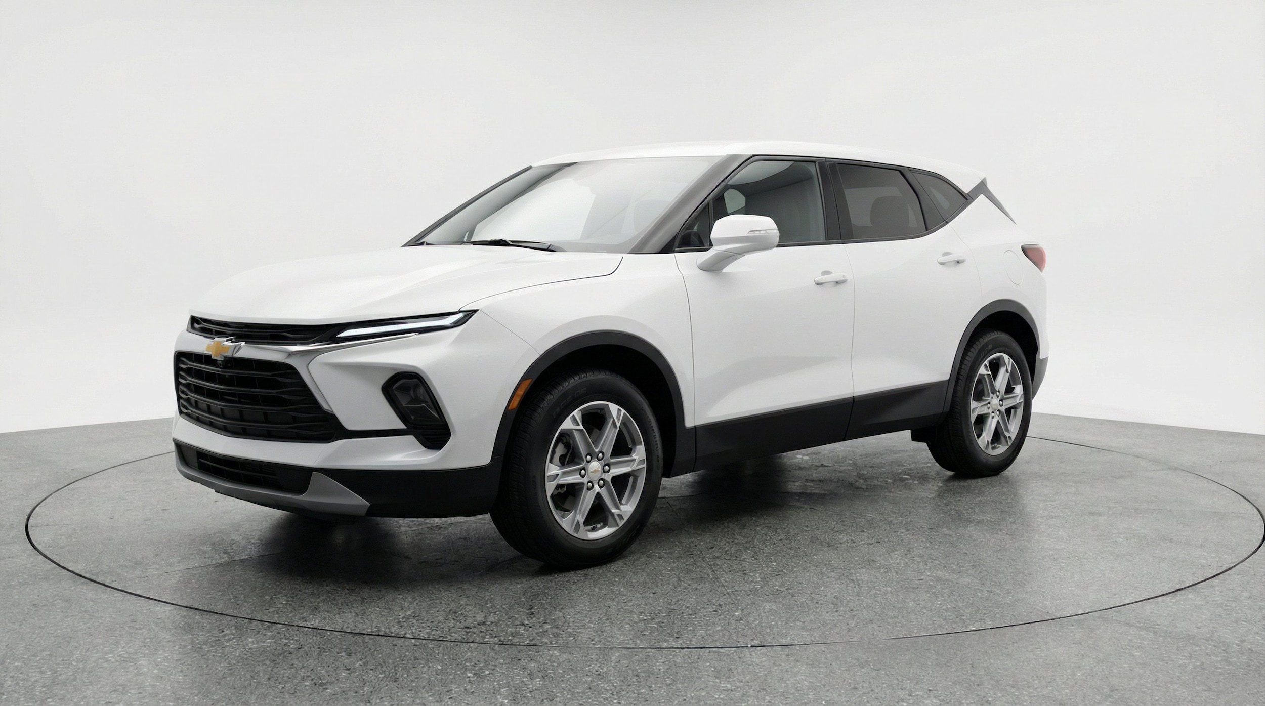 Thumbnail: 2025 Chevrolet Blazer - 3