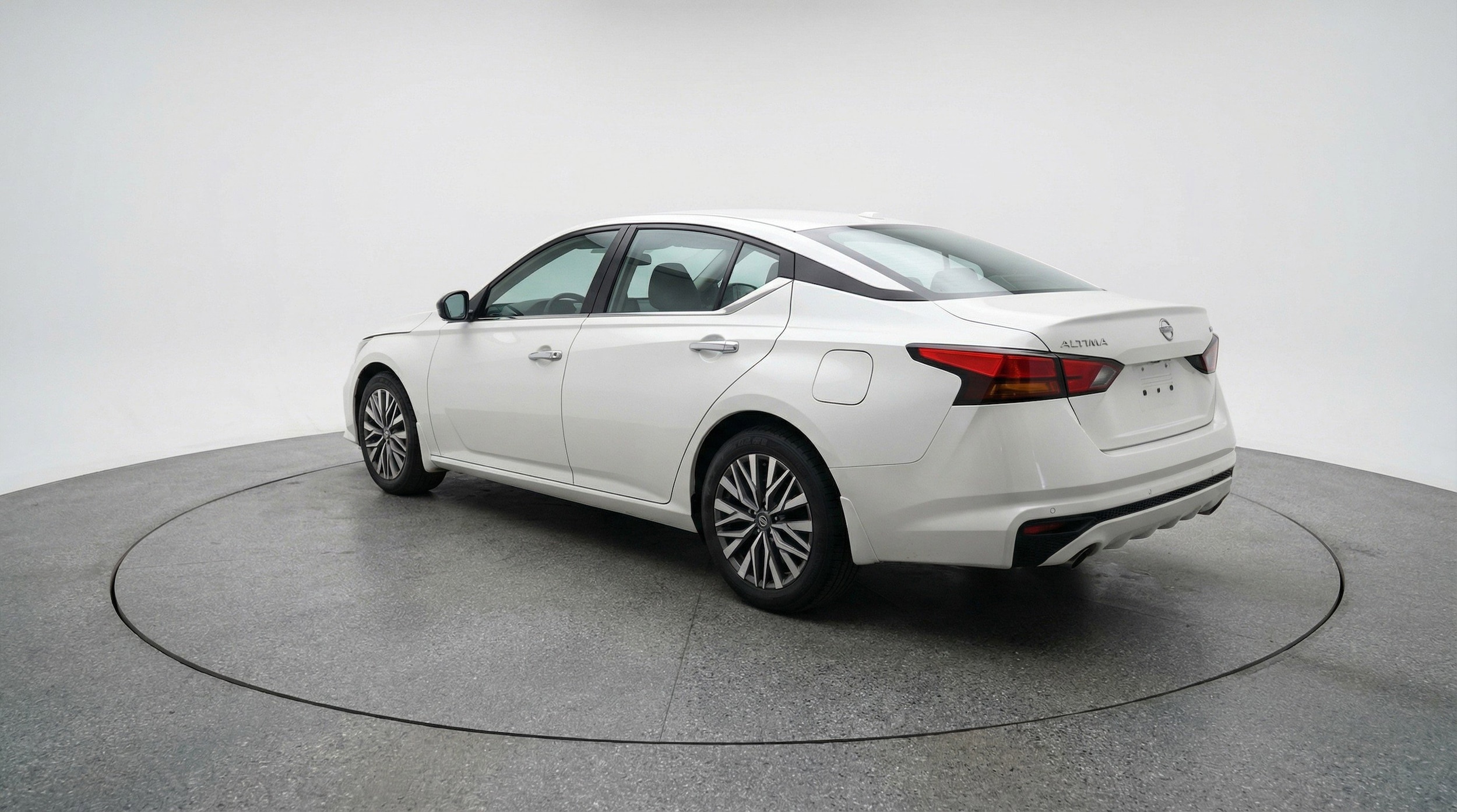 Thumbnail: 2025 Nissan Altima - 6