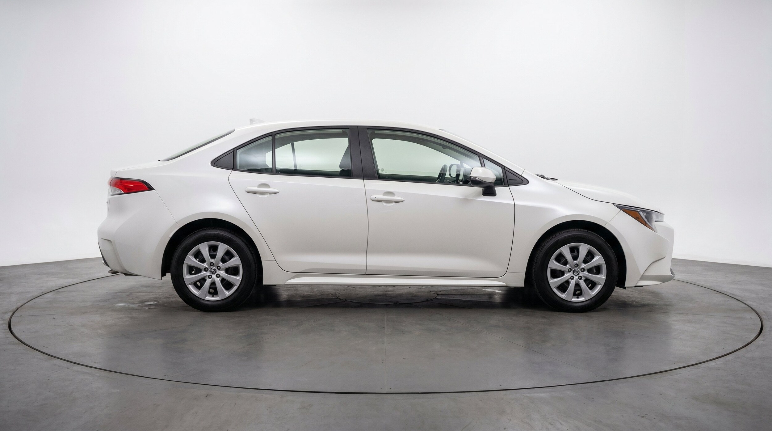 Thumbnail: 2025 Toyota Corolla - 11