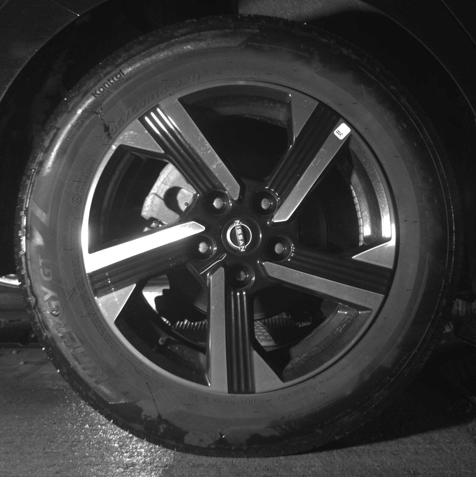 Thumbnail: 2025 Nissan Sentra - 12