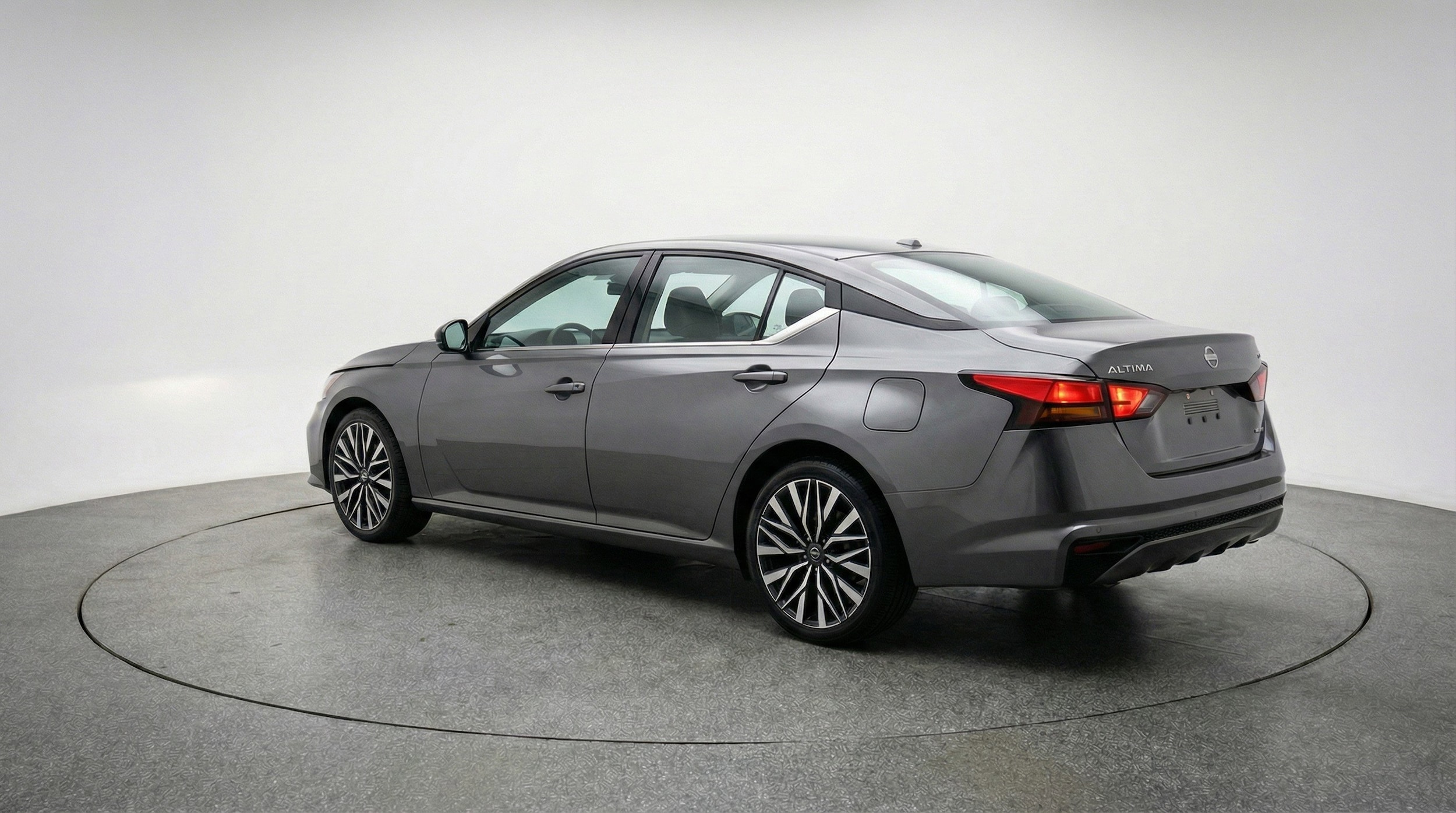 Thumbnail: 2025 Nissan Altima - 6