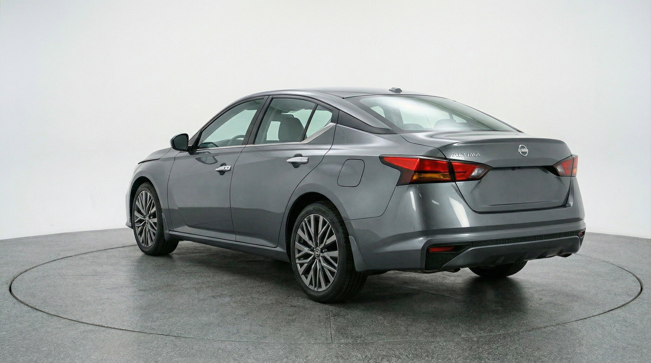 Thumbnail: 2025 Nissan Altima - 6
