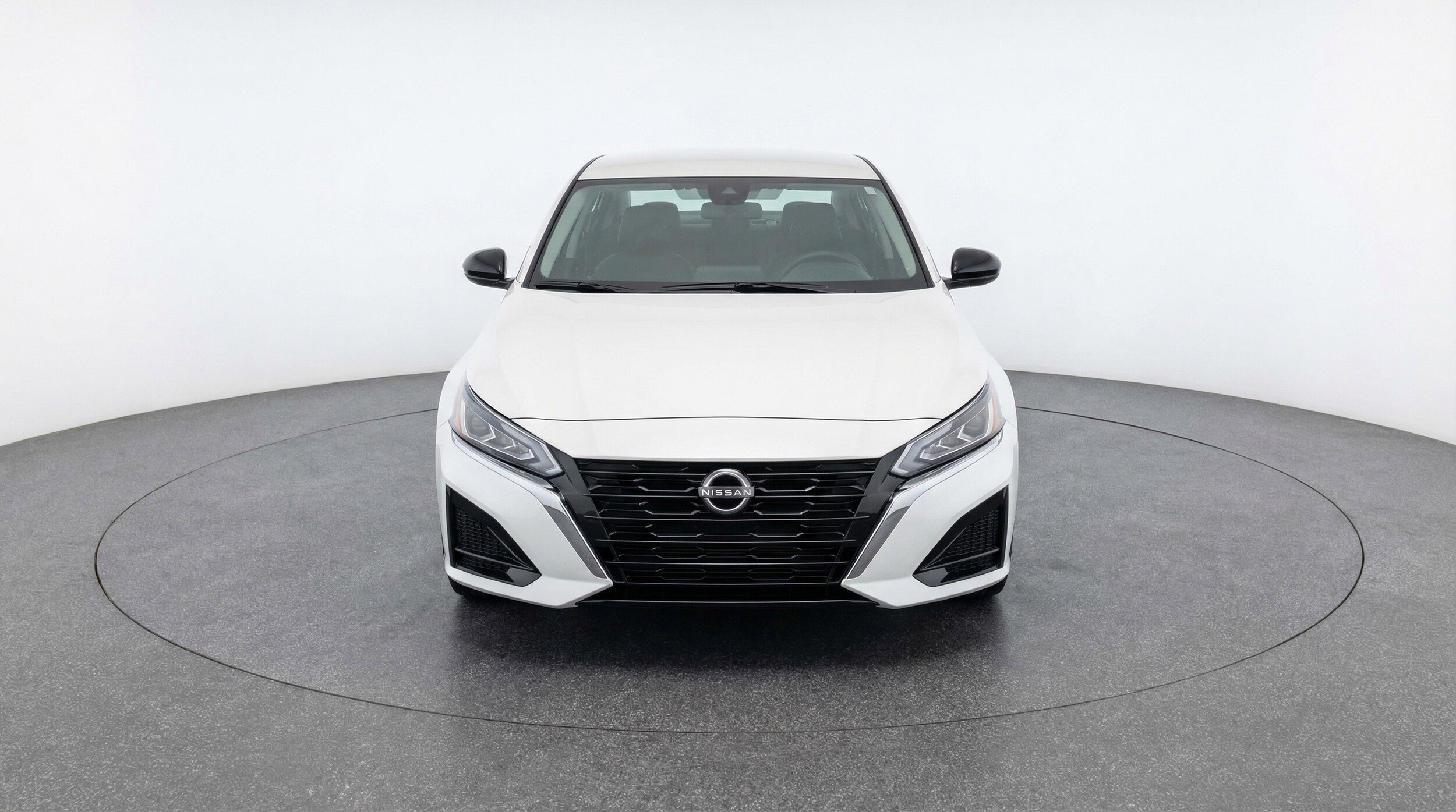 Thumbnail: 2025 Nissan Altima - 2