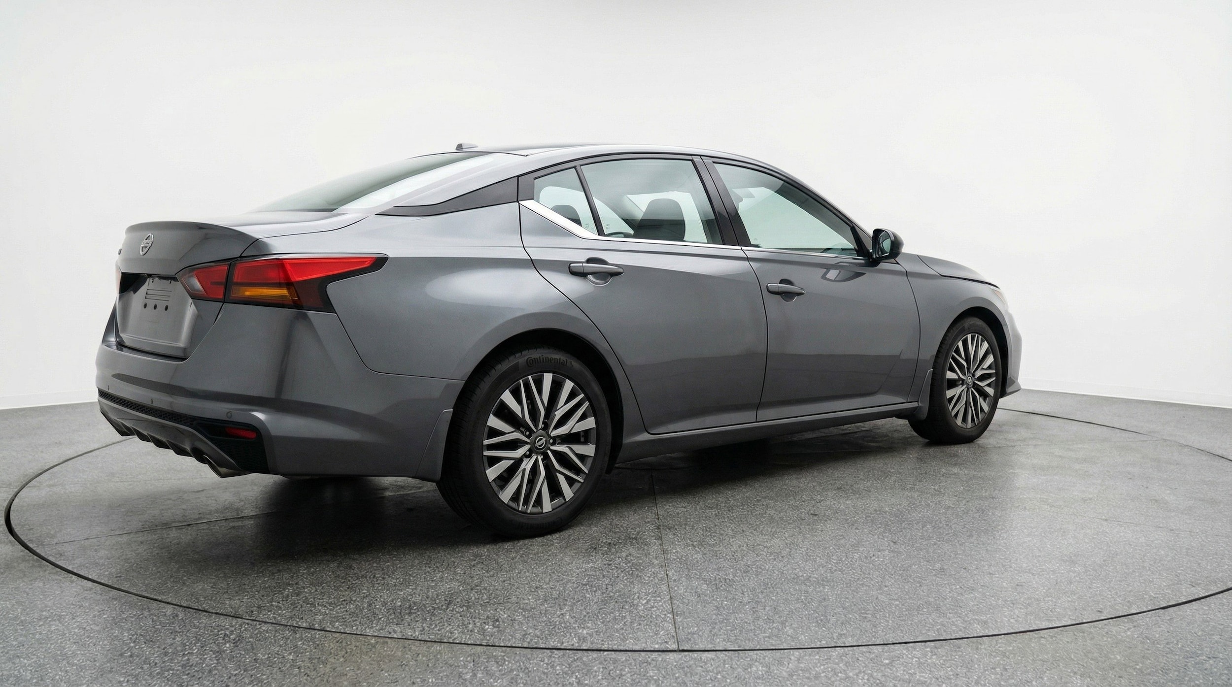 Thumbnail: 2025 Nissan Altima - 9