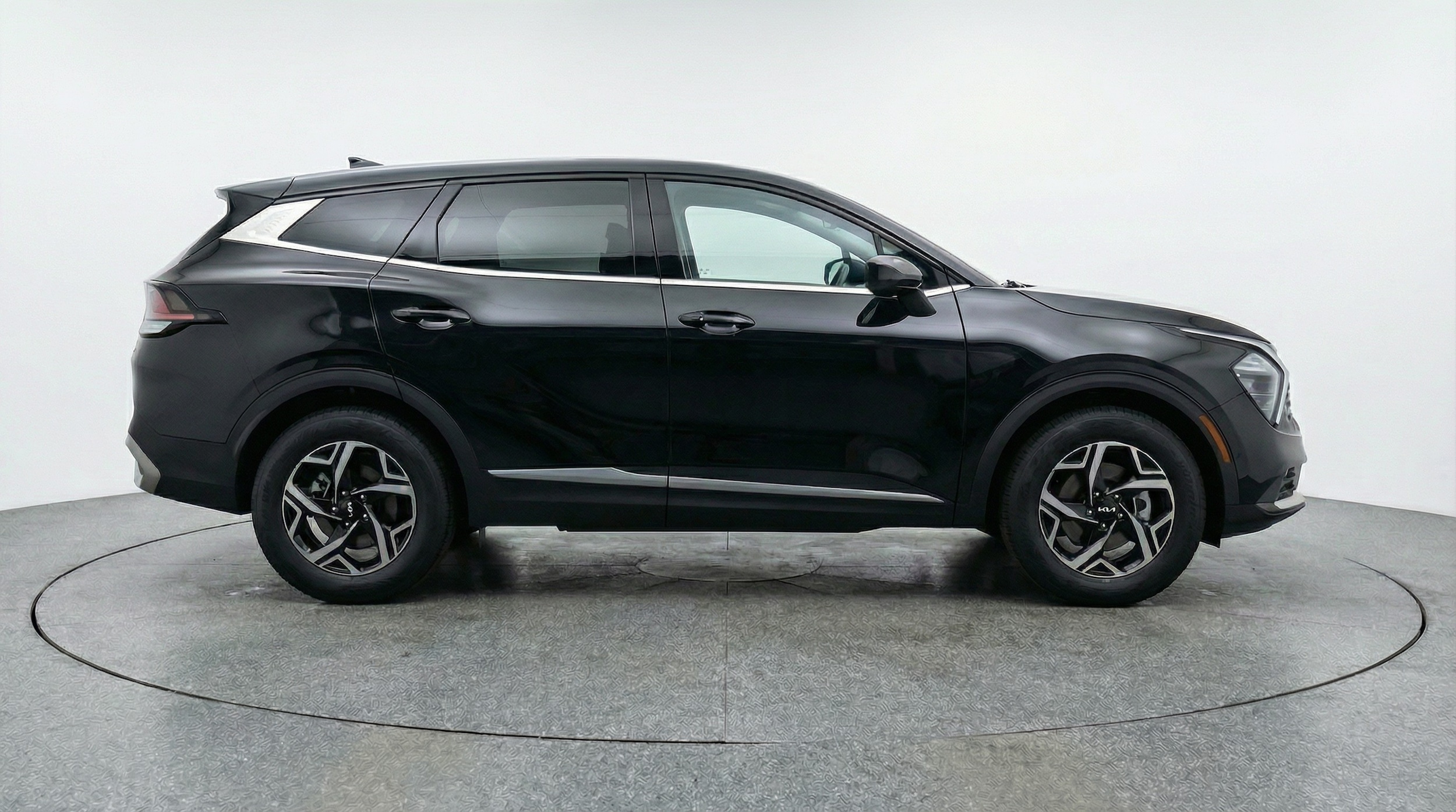 Thumbnail: 2025 Kia Sportage - 8