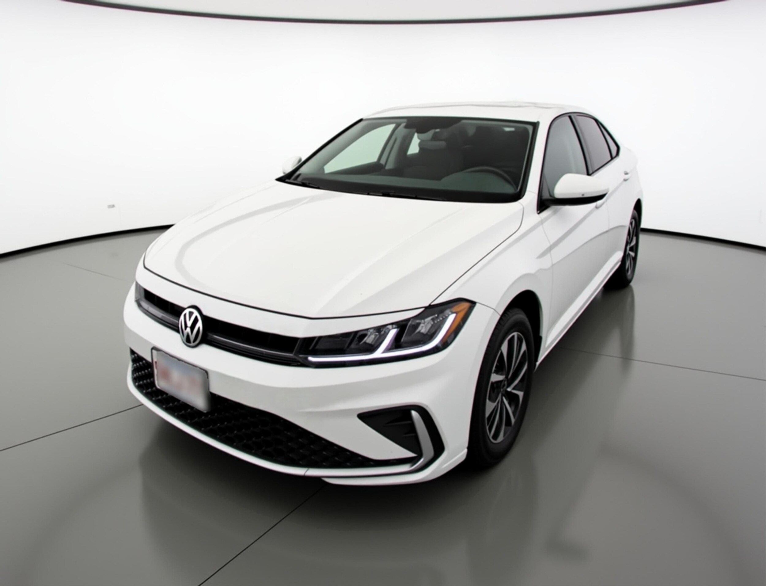 Thumbnail: 2025 Volkswagen Jetta - 3