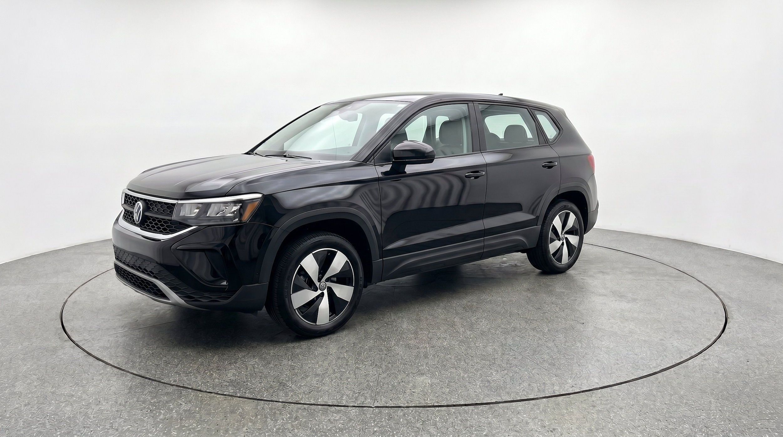 Thumbnail: 2026 Volkswagen Taos - 3