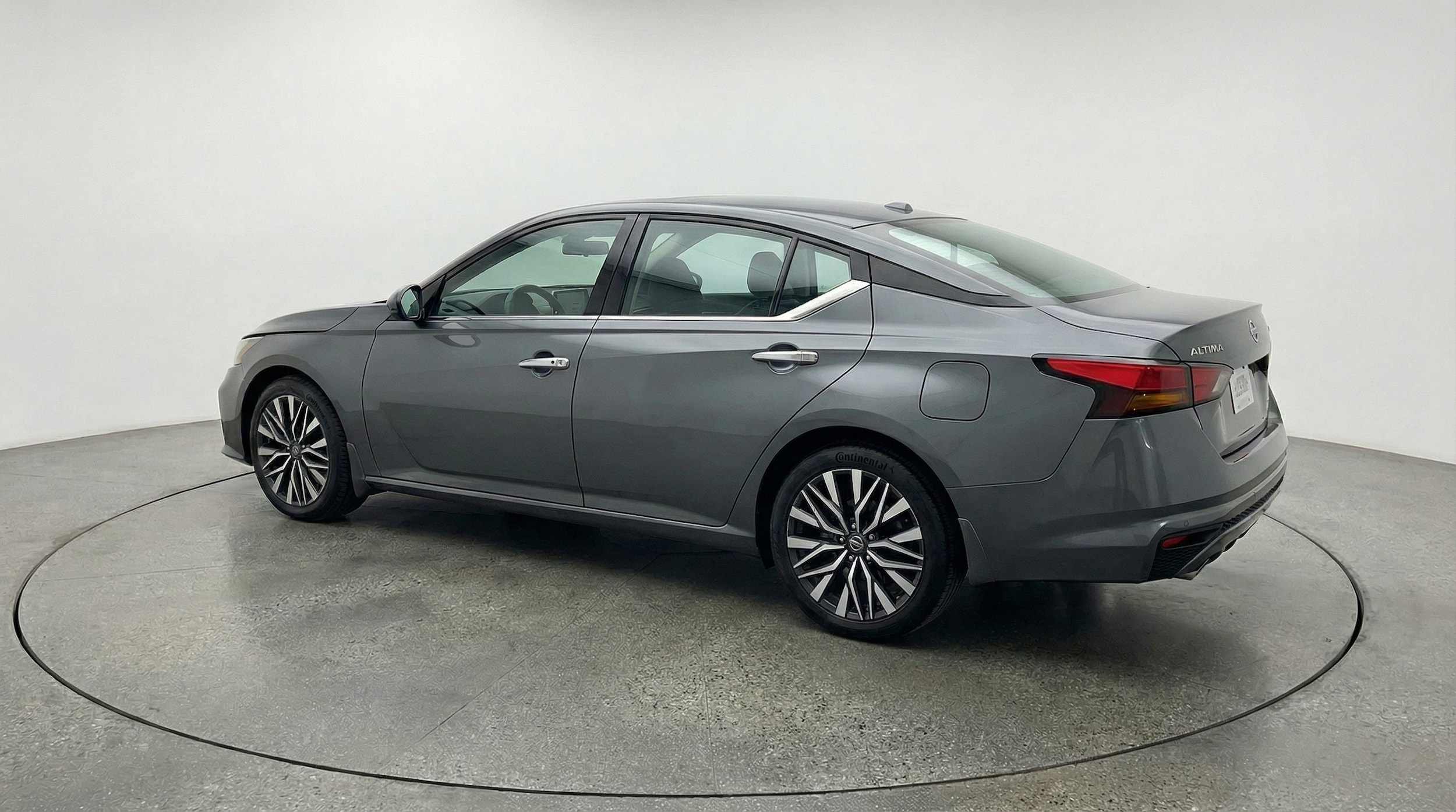 Thumbnail: 2025 Nissan Altima - 5