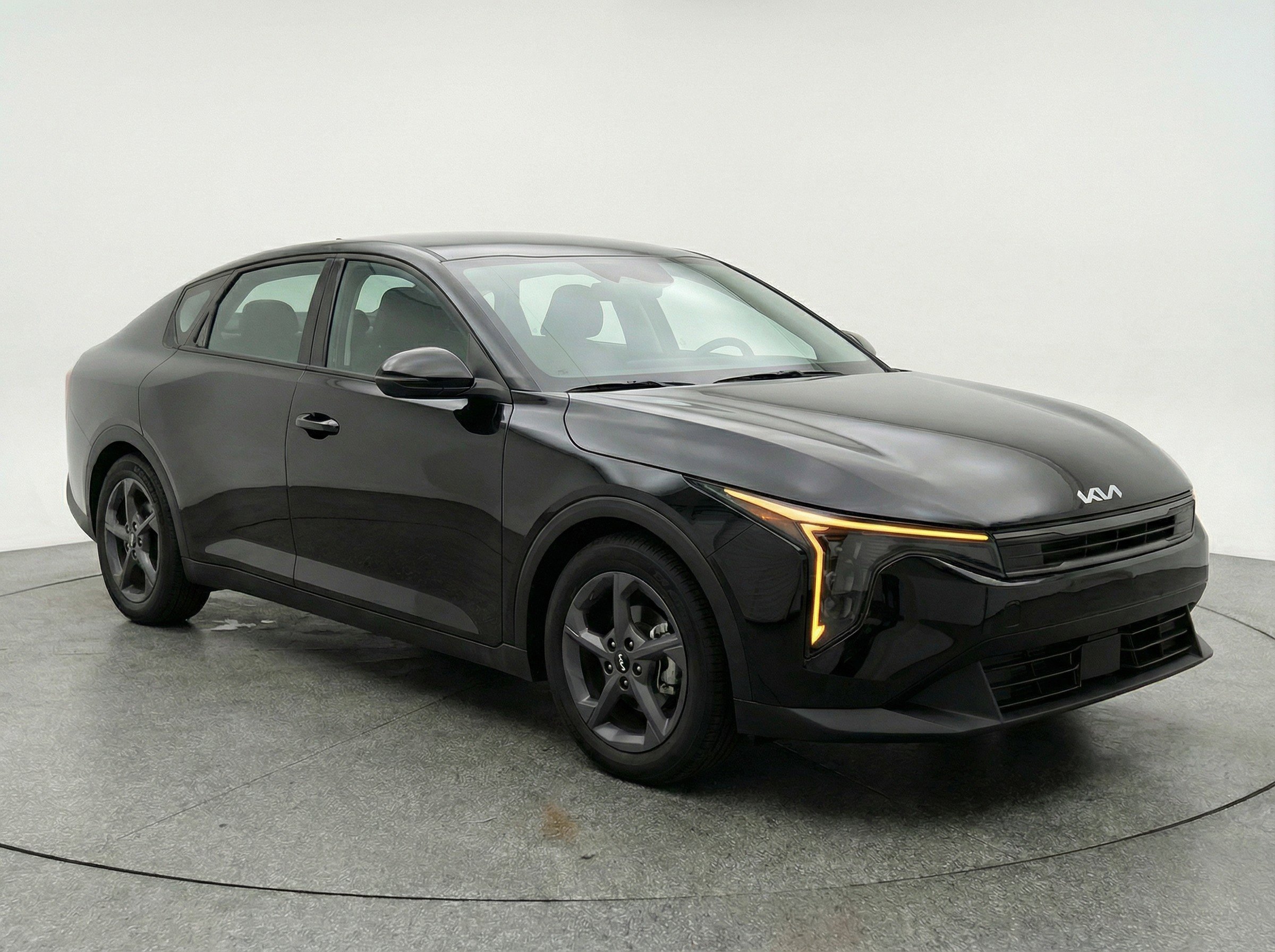Thumbnail: 2025 Kia K4 - 3