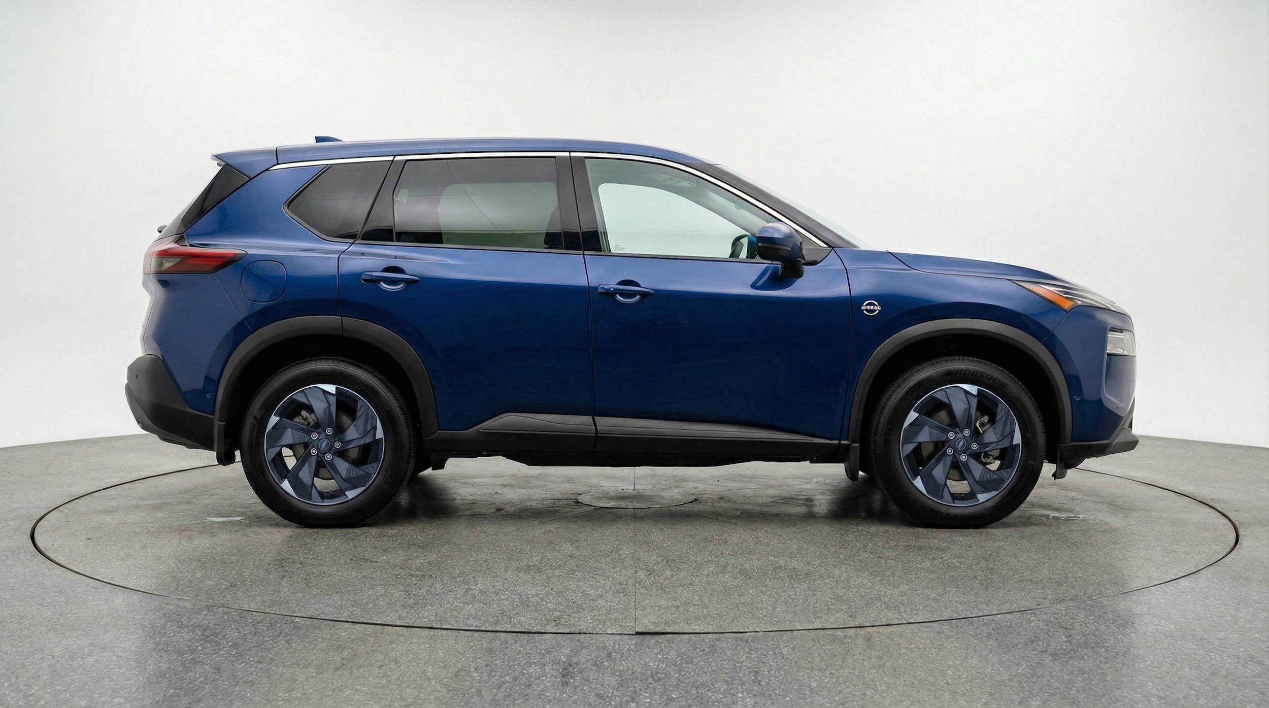 Thumbnail: 2025 Nissan Rogue - 8