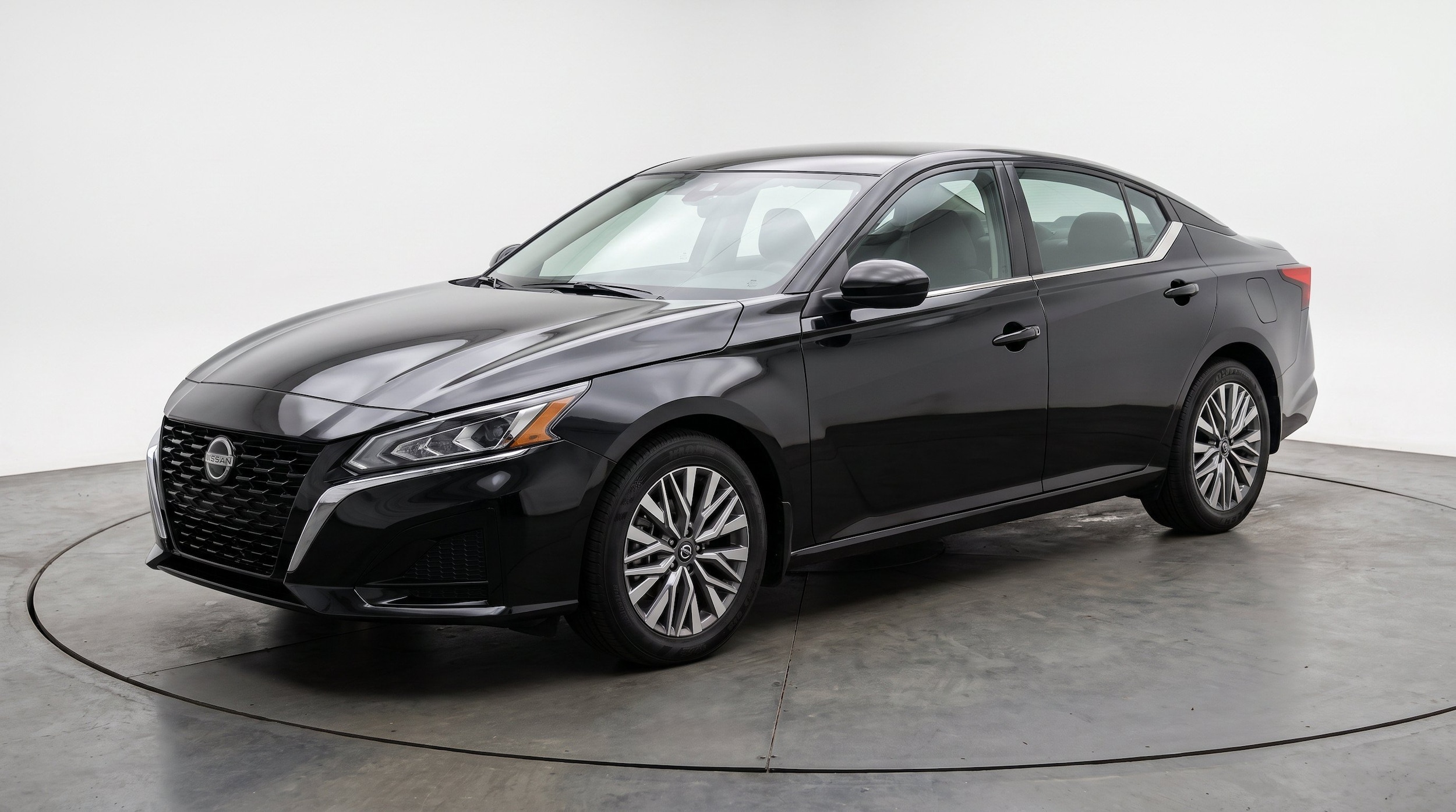 Thumbnail: 2026 Nissan Altima - 3