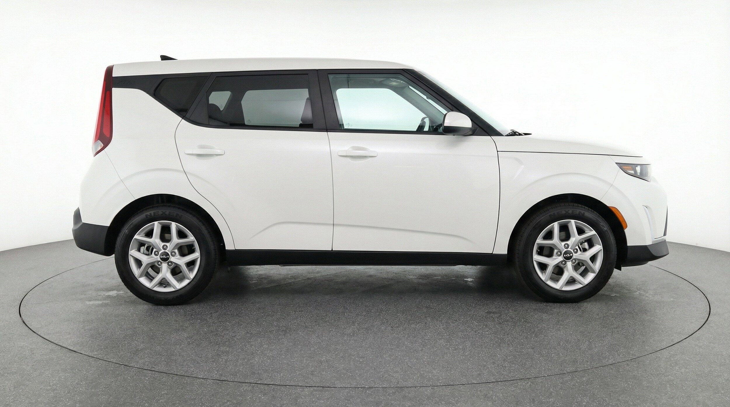 Thumbnail: 2025 Kia Soul - 11