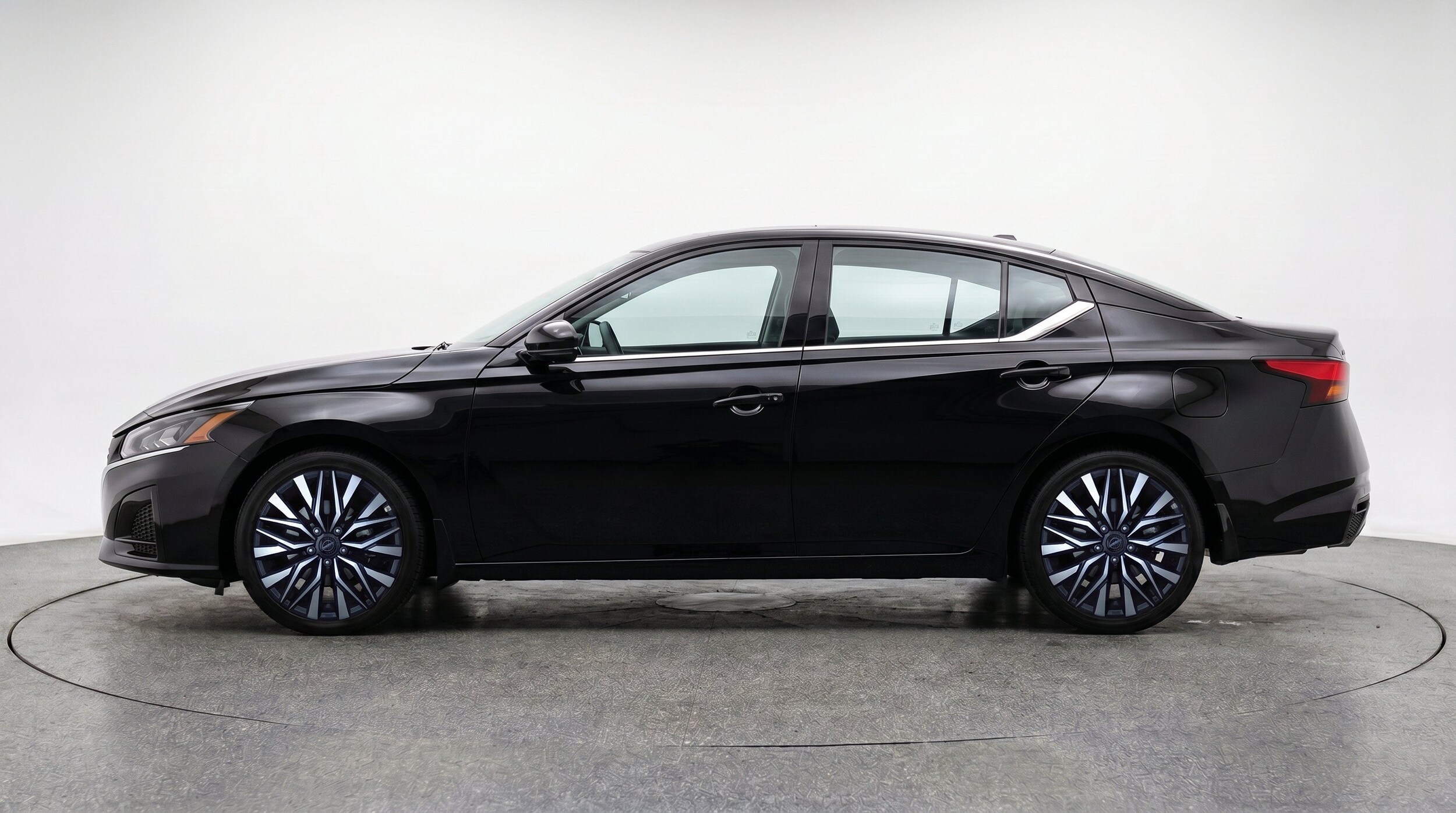 Thumbnail: 2026 Nissan Altima - 5