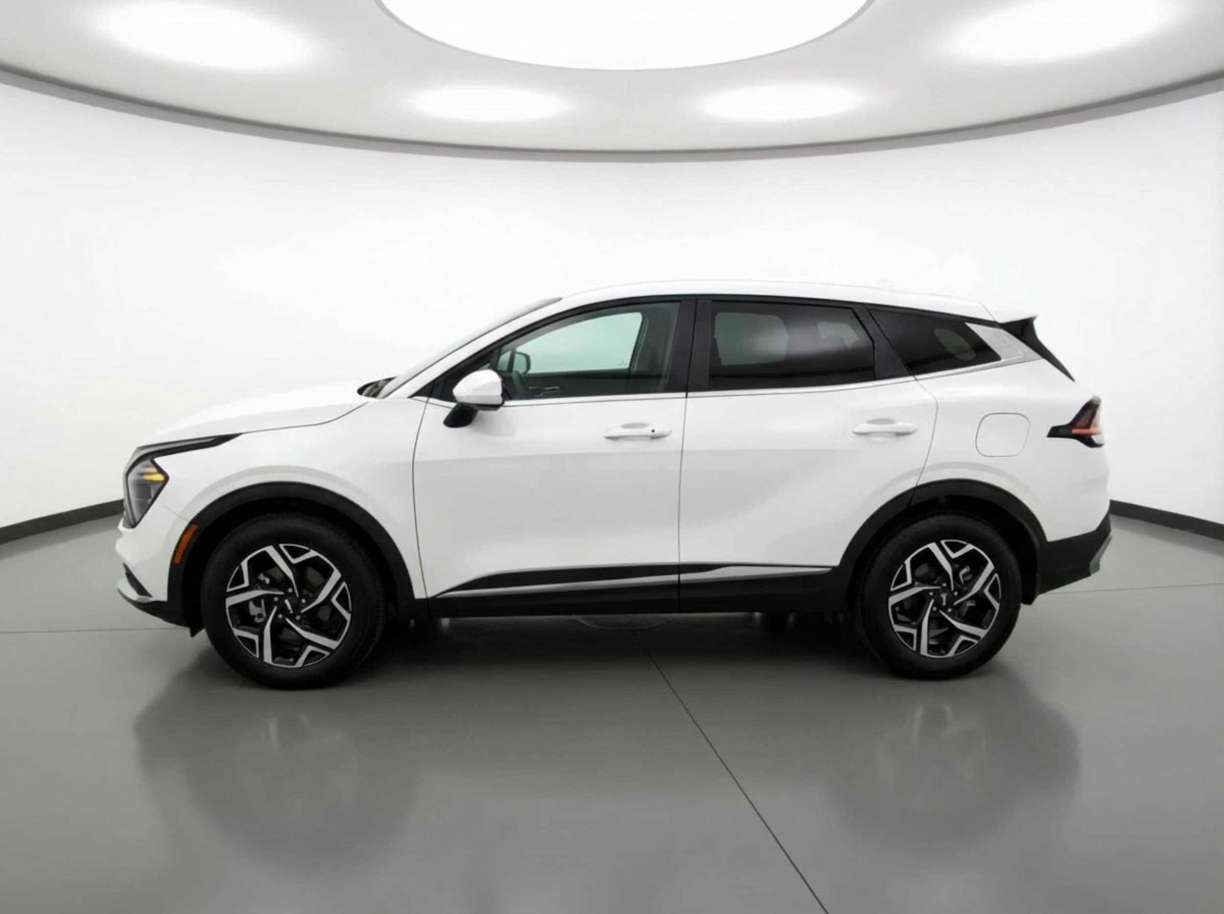 Thumbnail: 2025 Kia Sportage - 4