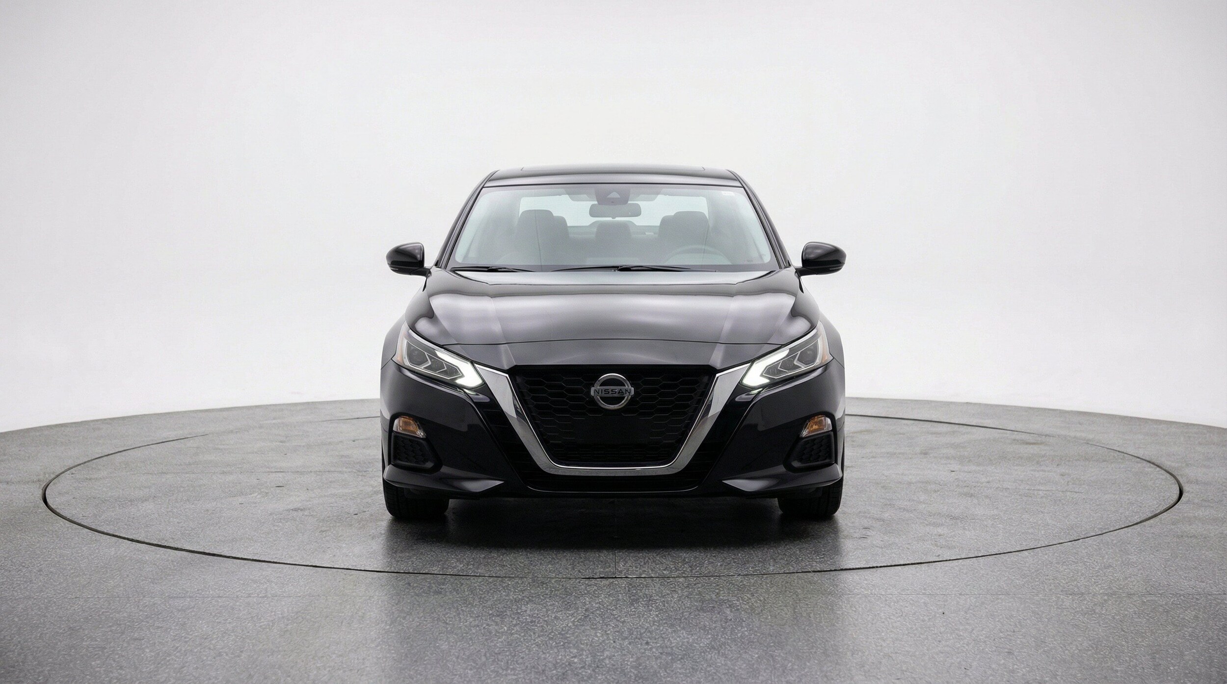 Thumbnail: 2025 Nissan Altima - 2