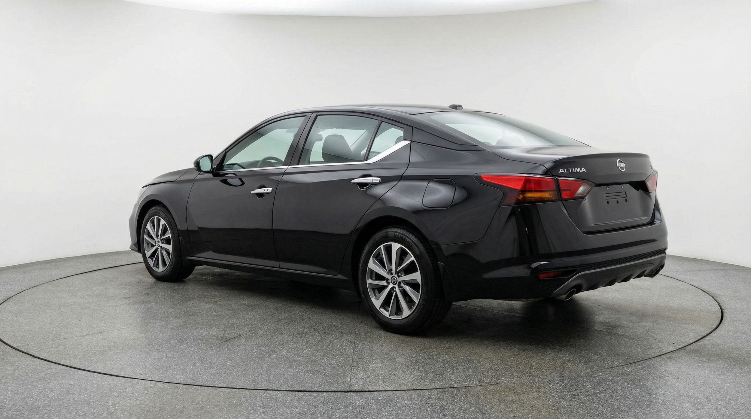 Thumbnail: 2025 Nissan Altima - 5