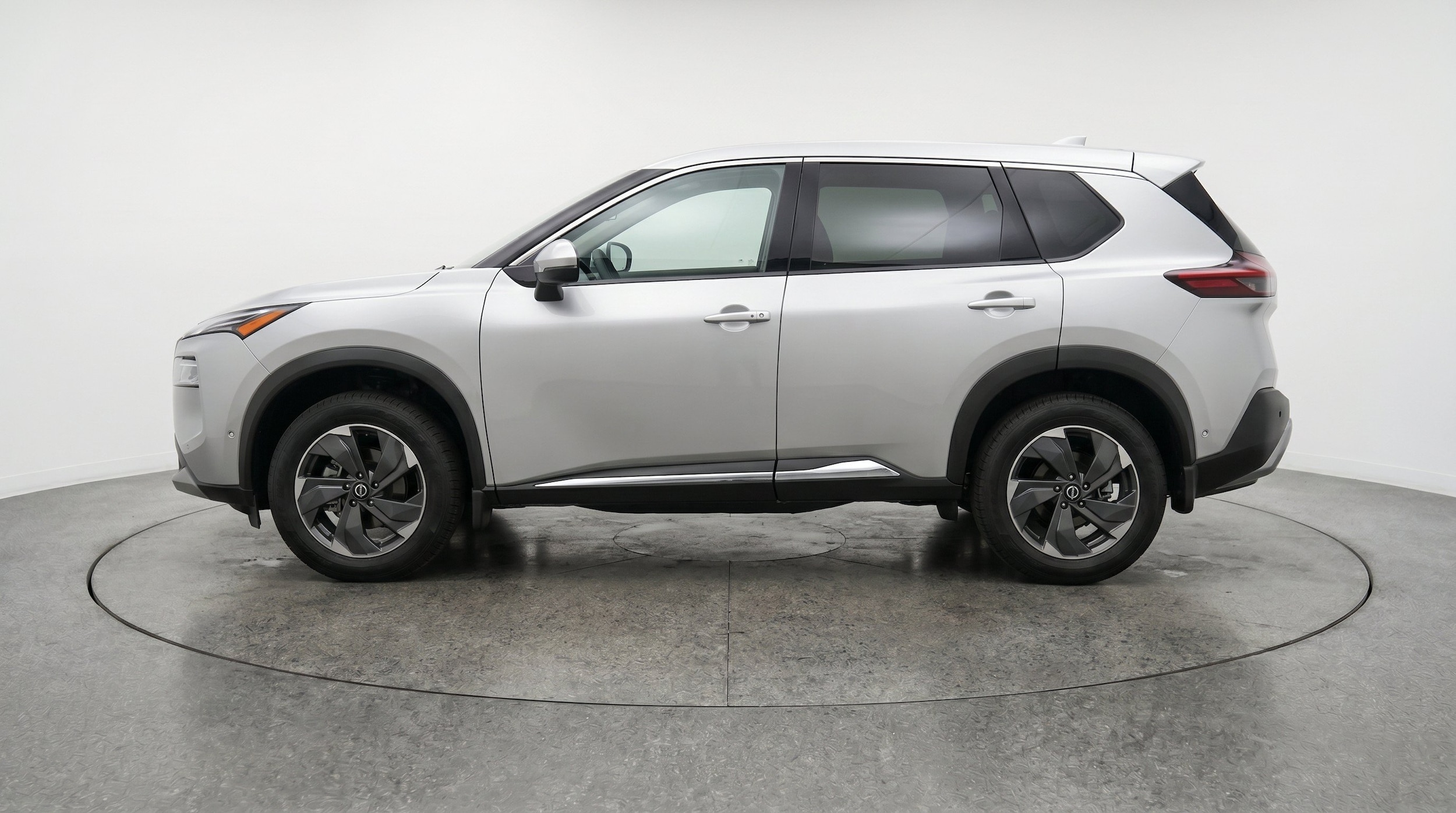 Thumbnail: 2025 Nissan Rogue - 5