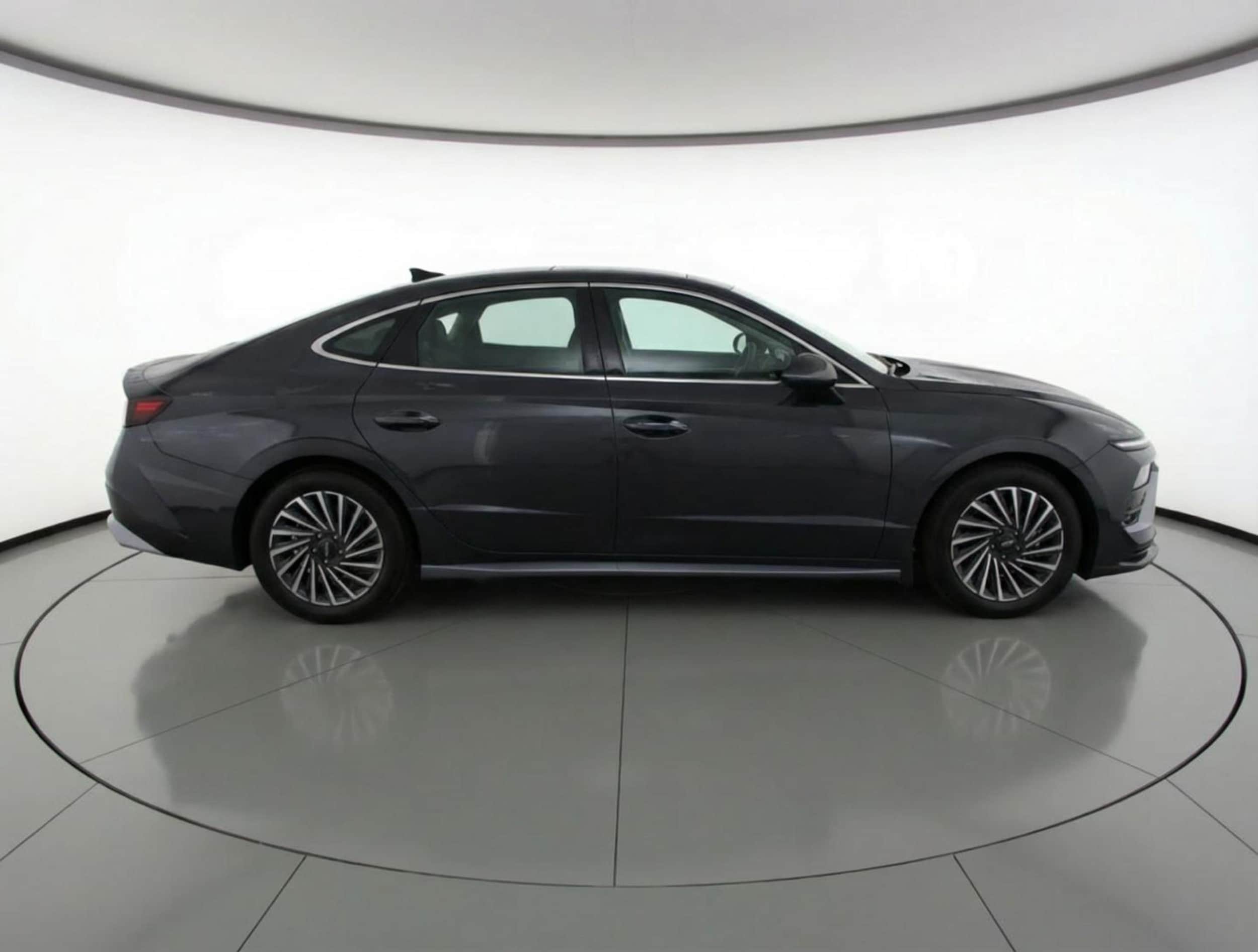 Thumbnail: 2025 Hyundai Sonata - 8