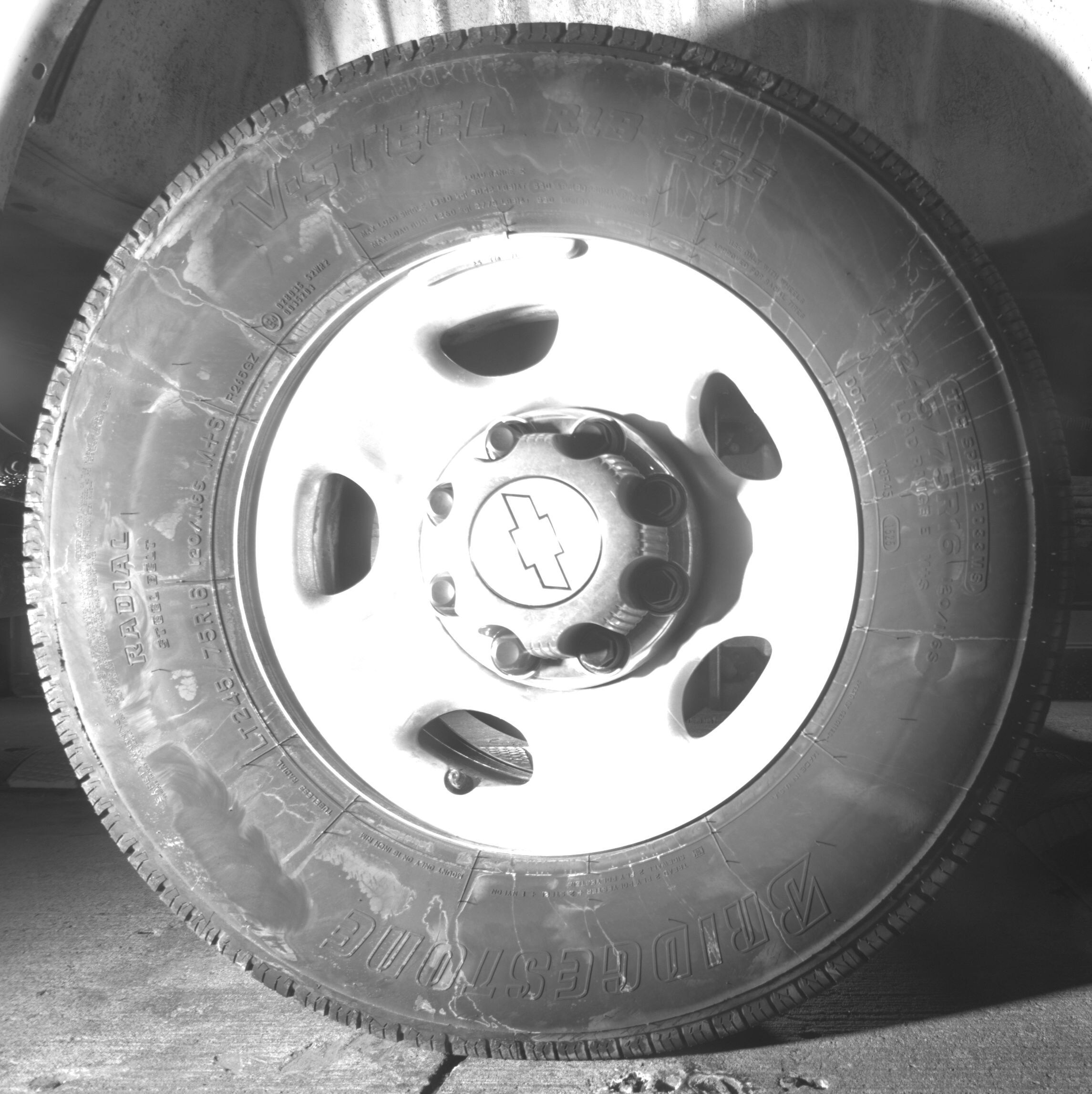 Thumbnail: 2025 Chevrolet Express - 12