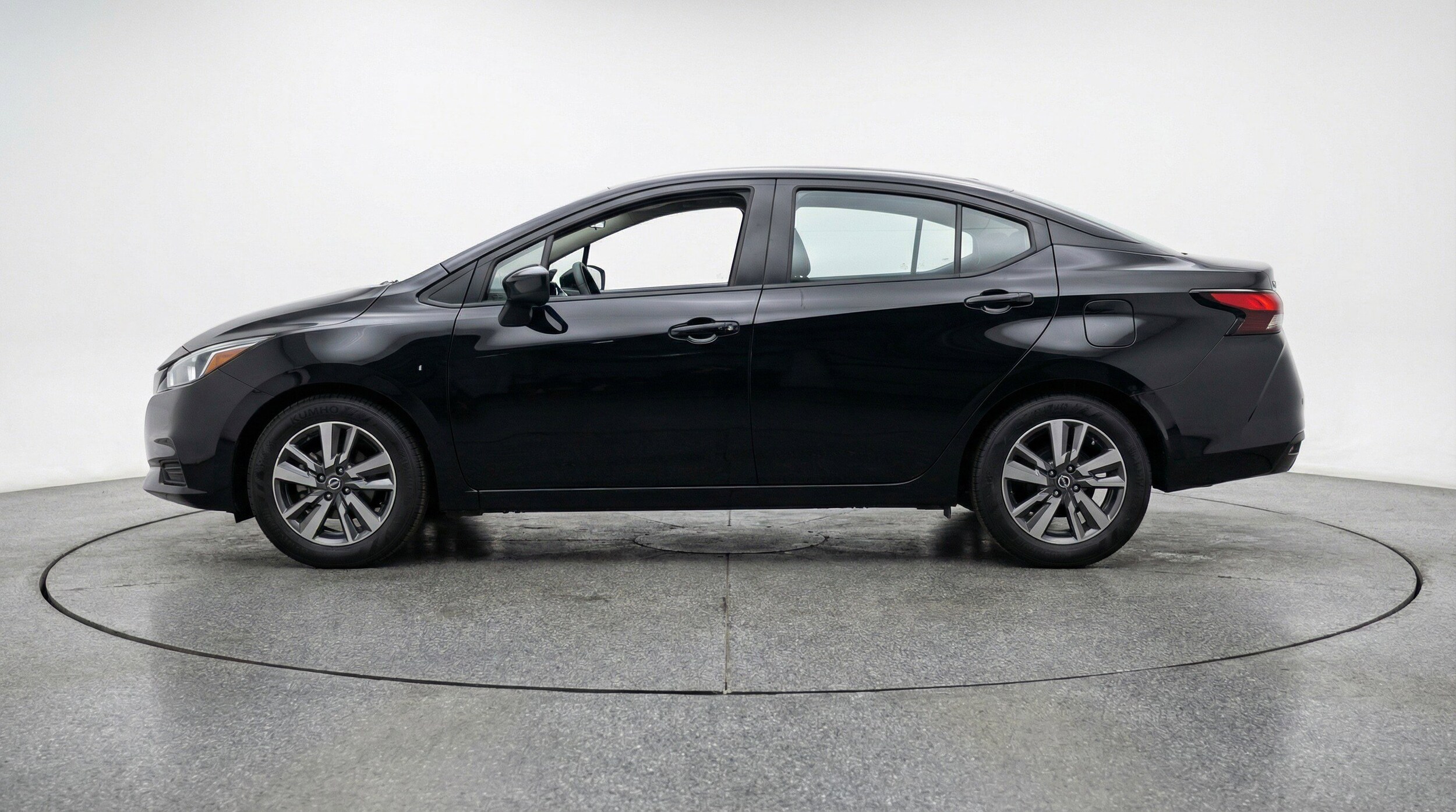 Thumbnail: 2025 Nissan Versa - 5