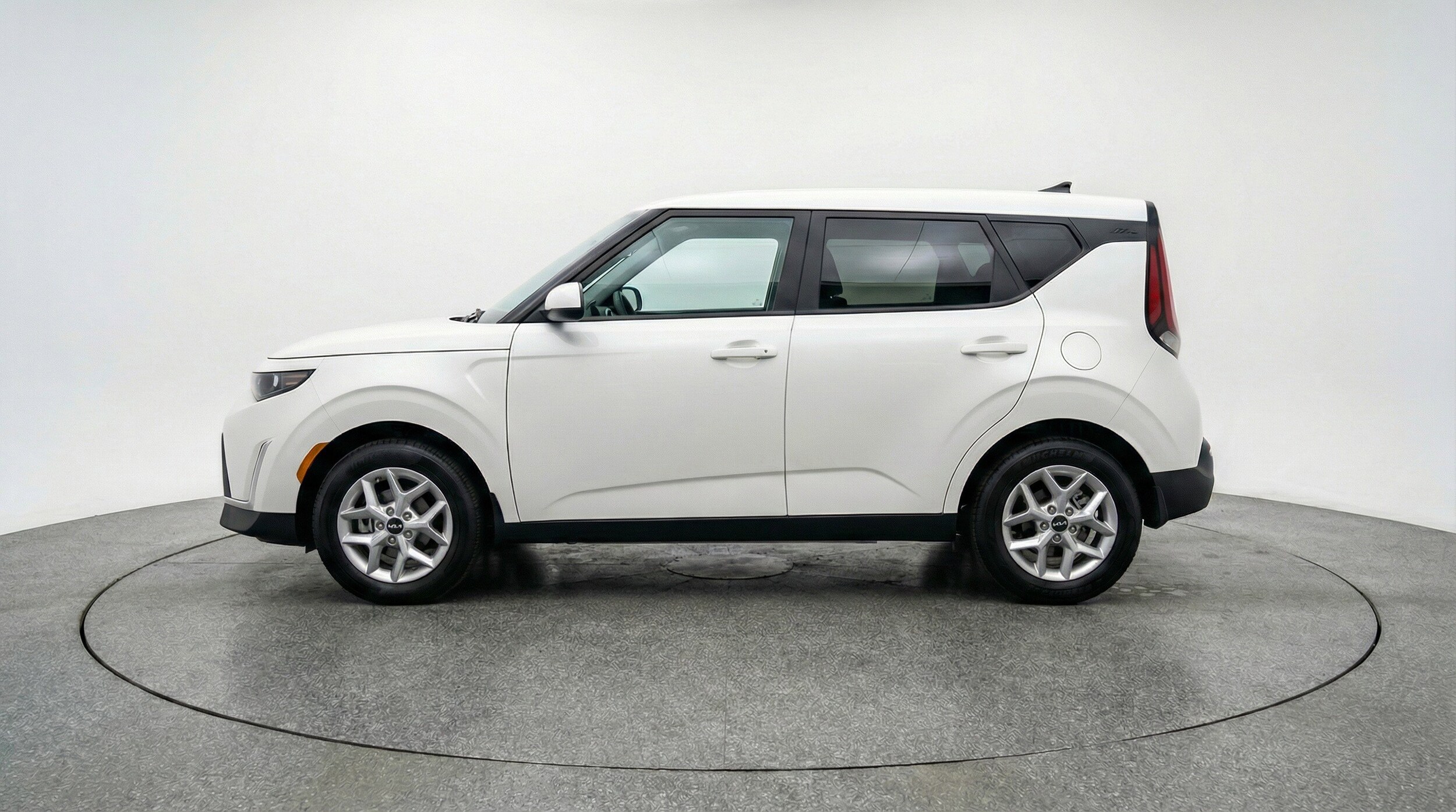 Thumbnail: 2025 Kia Soul - 5