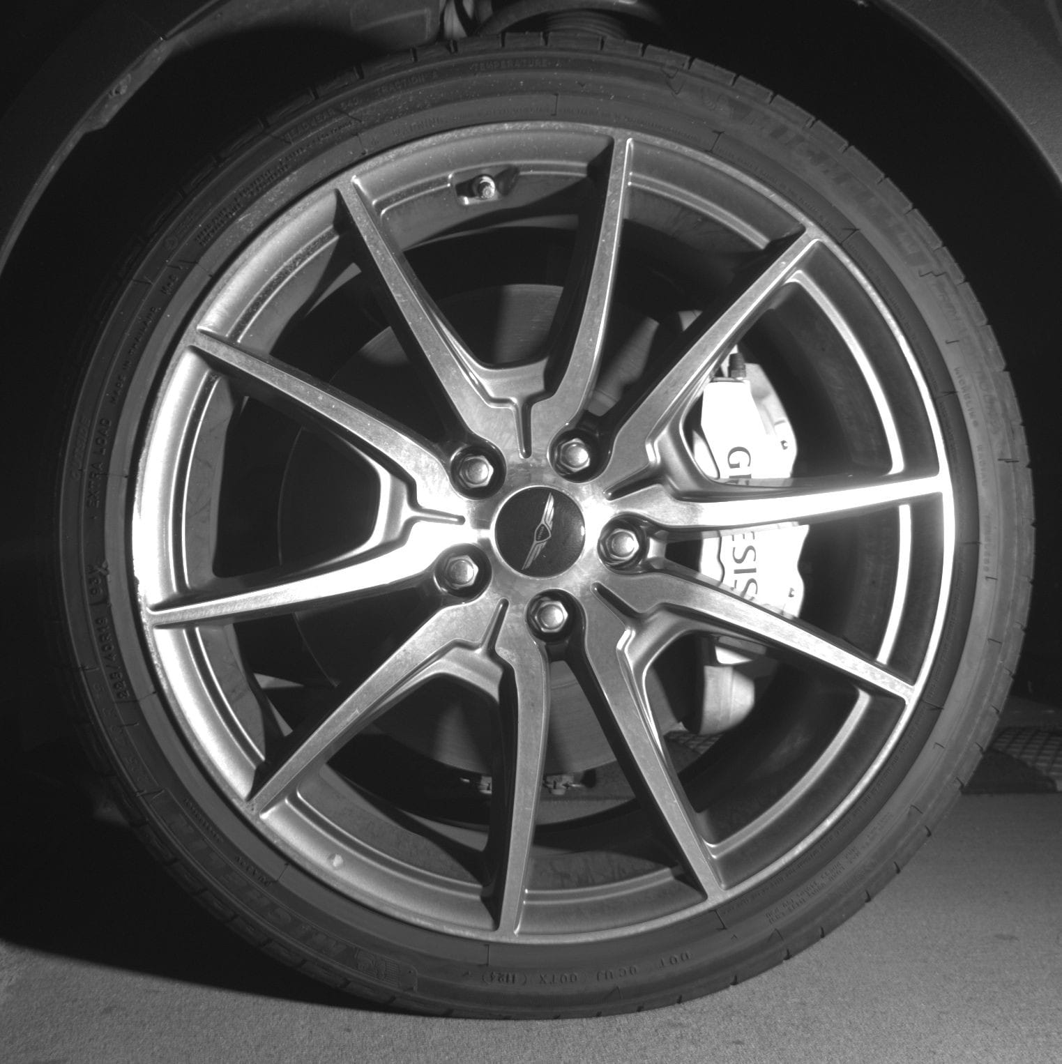 Thumbnail: 2025 Genesis G70 - 9