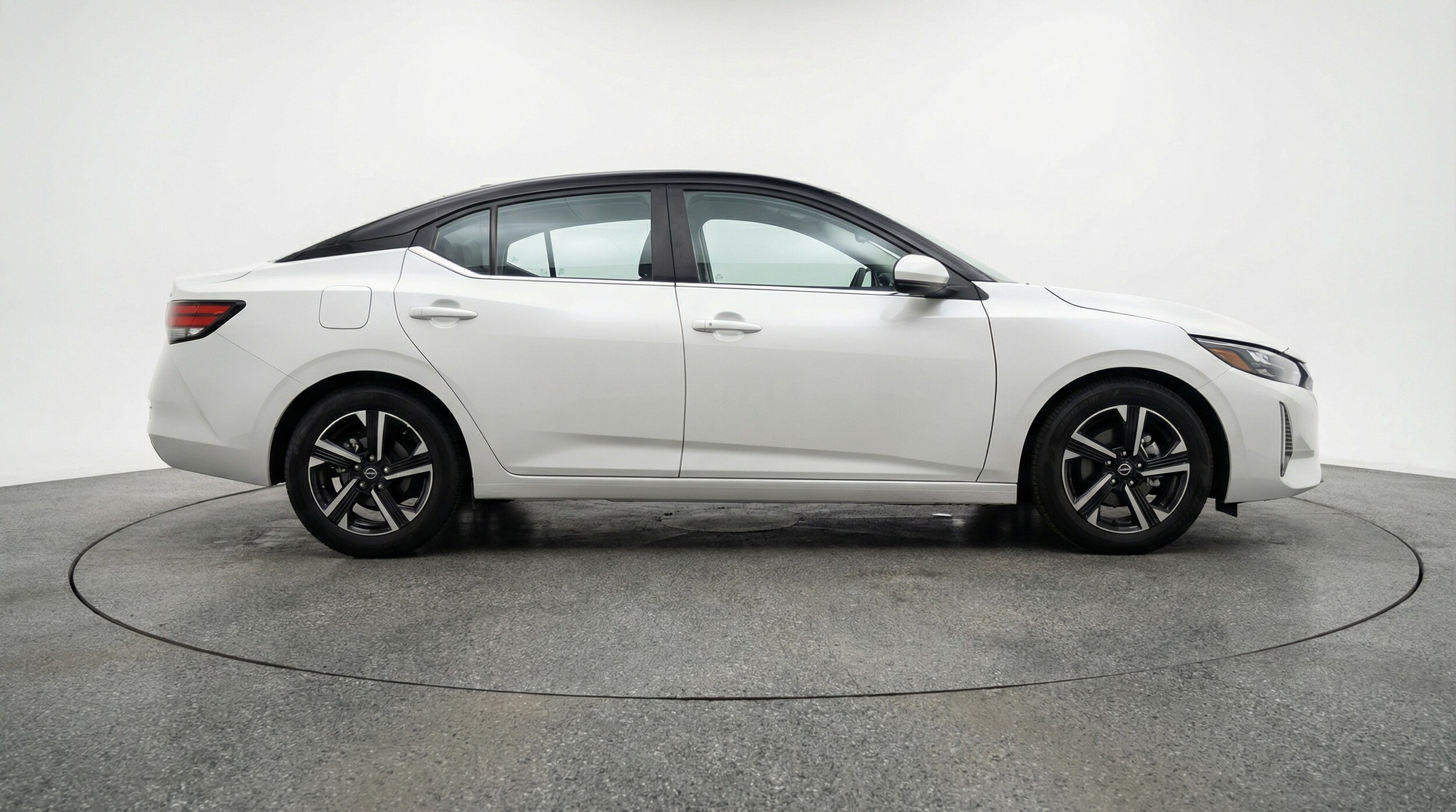 Thumbnail: 2025 Nissan Sentra - 8