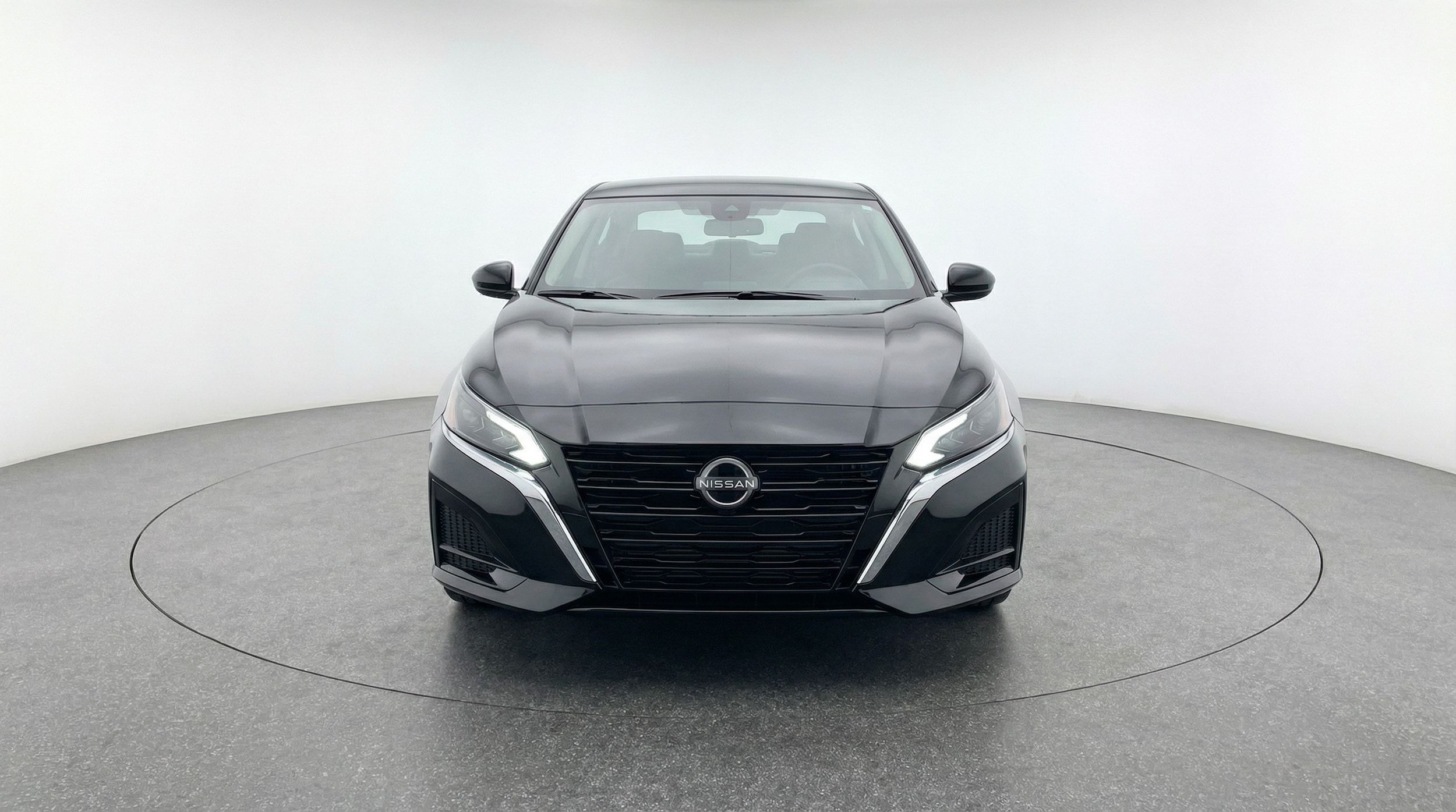 Thumbnail: 2025 Nissan Altima - 2