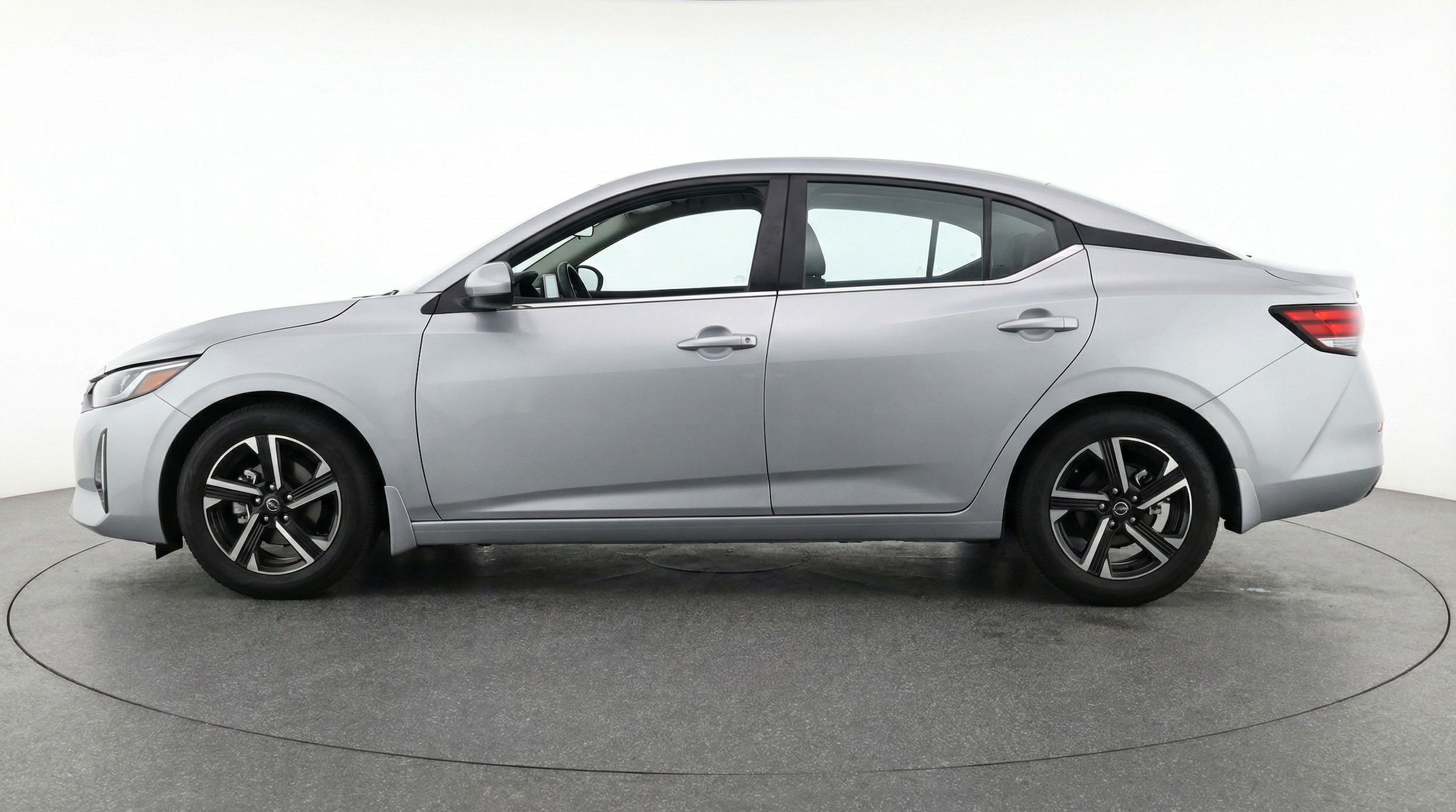 Thumbnail: 2025 Nissan Sentra - 4