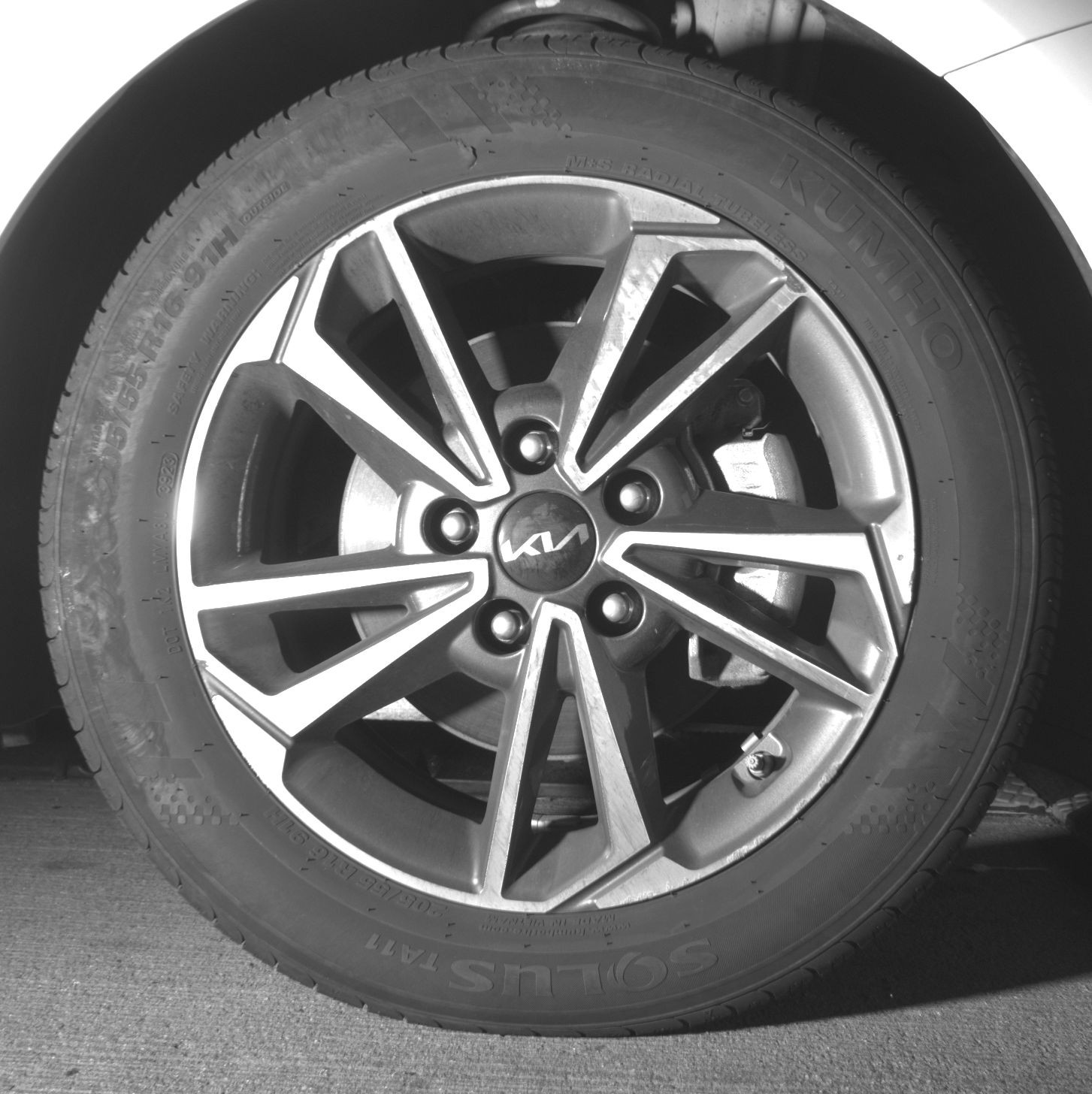 Thumbnail: 2024 Kia Forte - 10