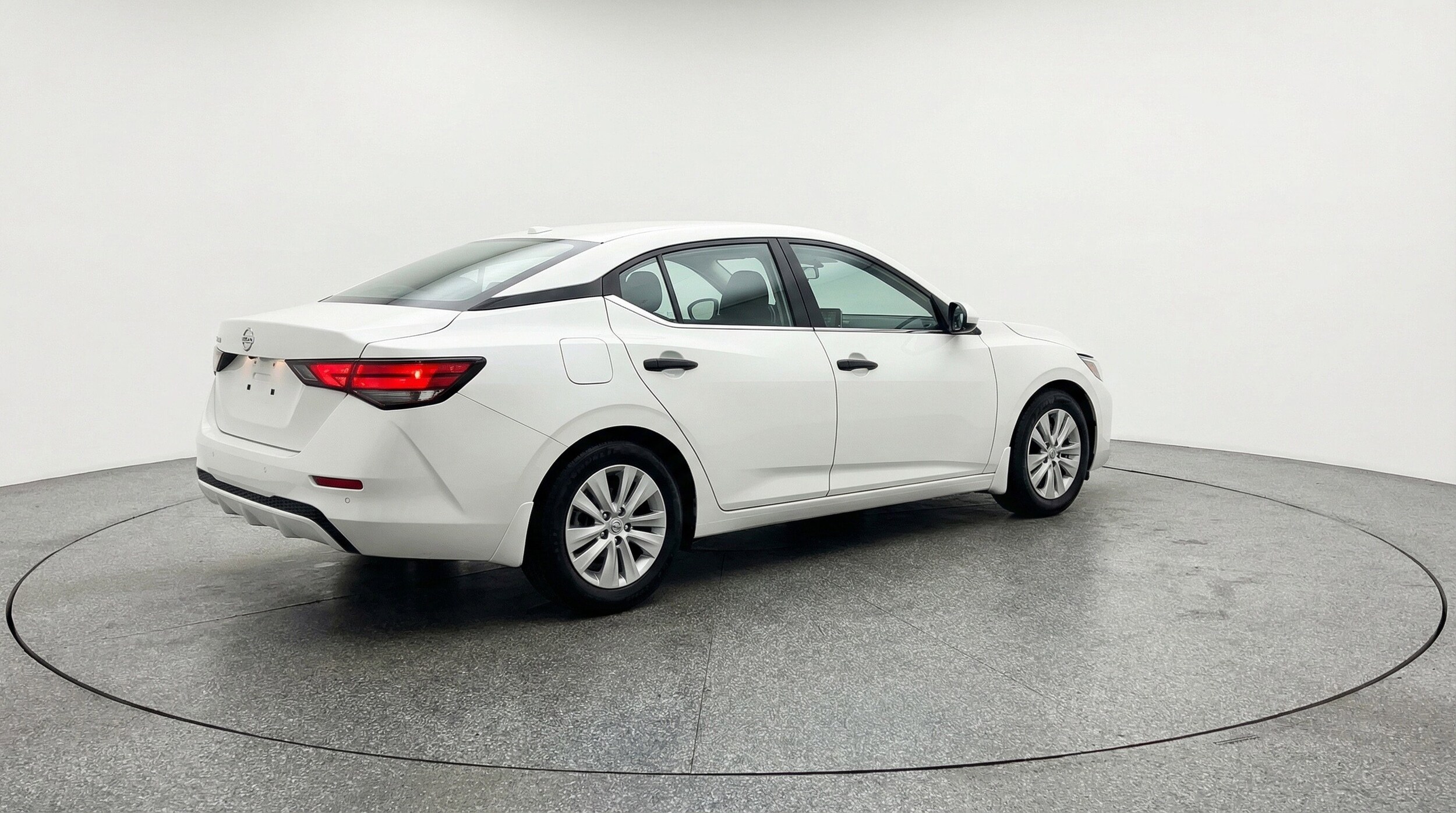 Thumbnail: 2025 Nissan Sentra - 9