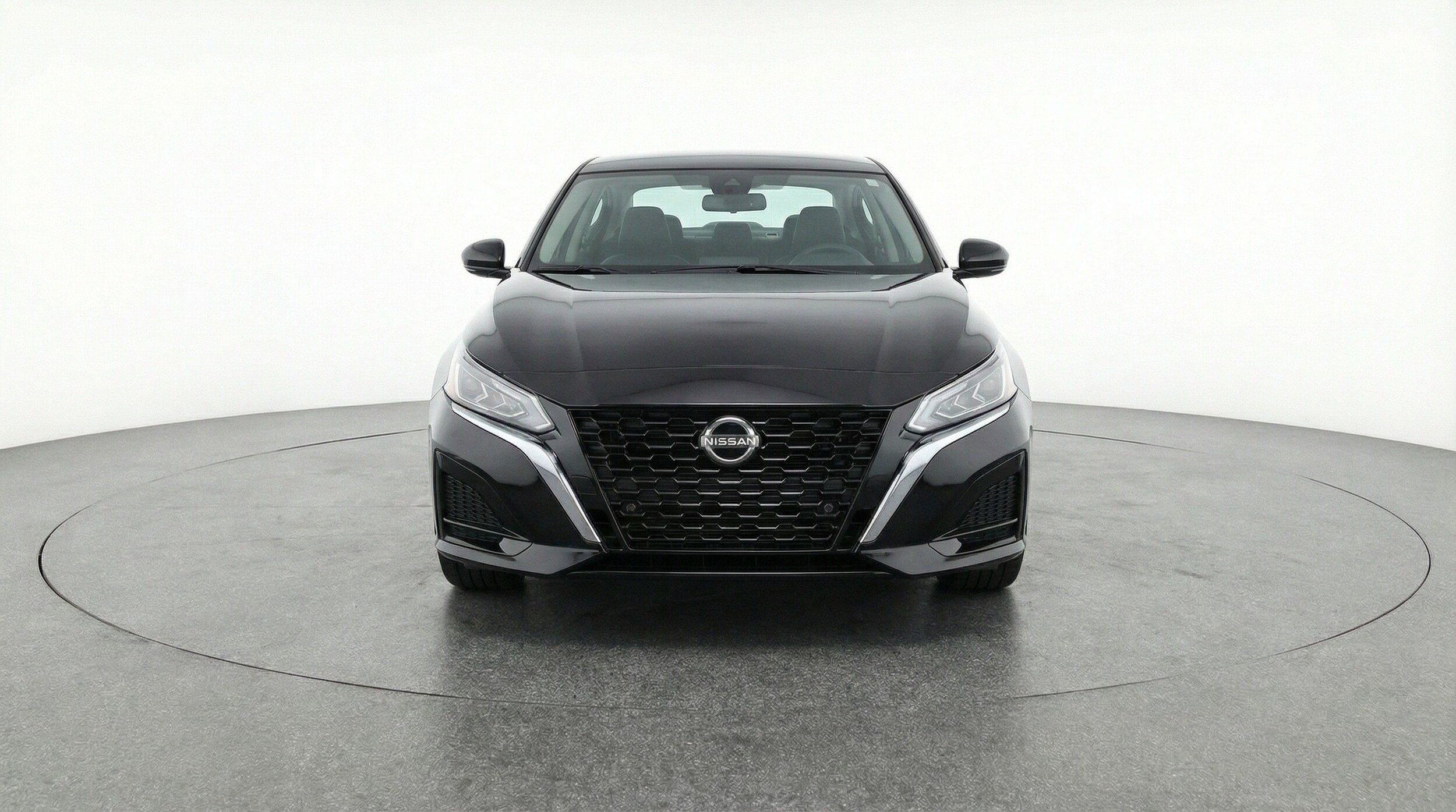 Thumbnail: 2025 Nissan Altima - 2