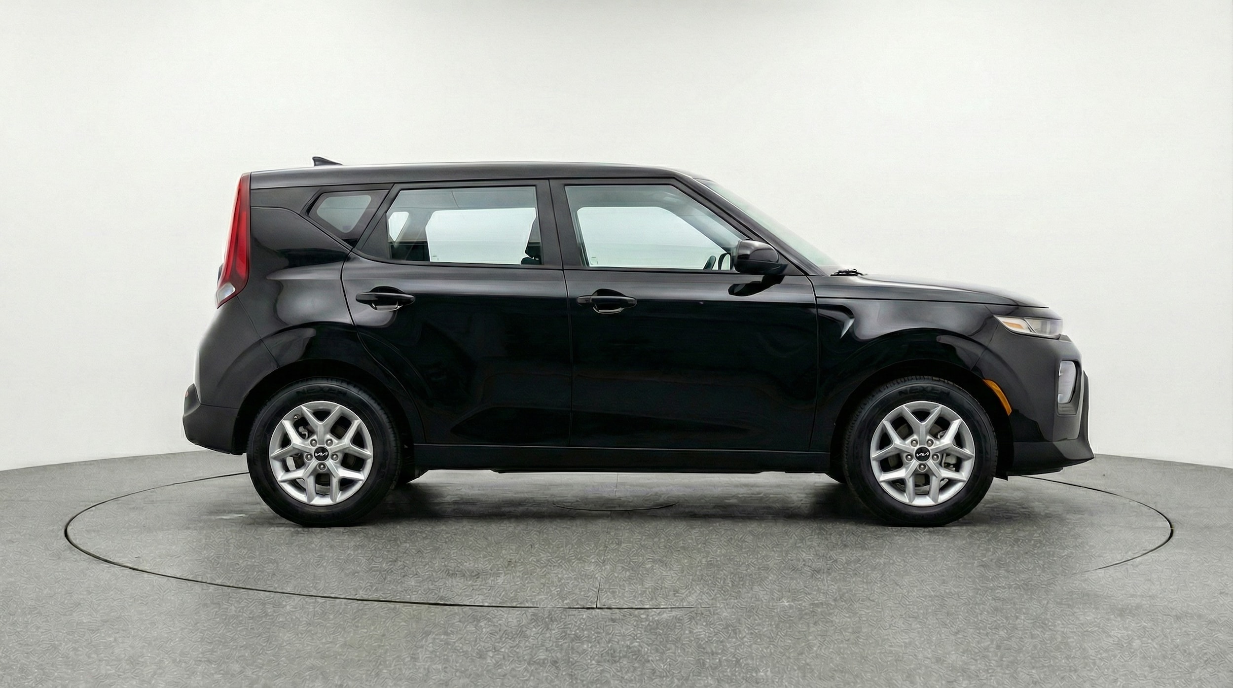 Thumbnail: 2025 Kia Soul - 8