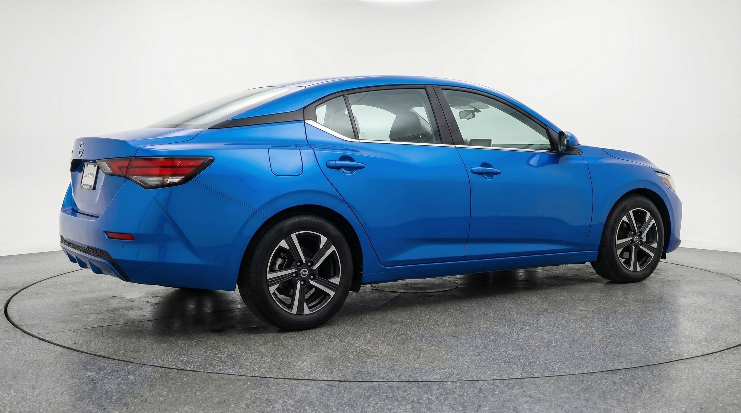 Thumbnail: 2025 Nissan Sentra - 9