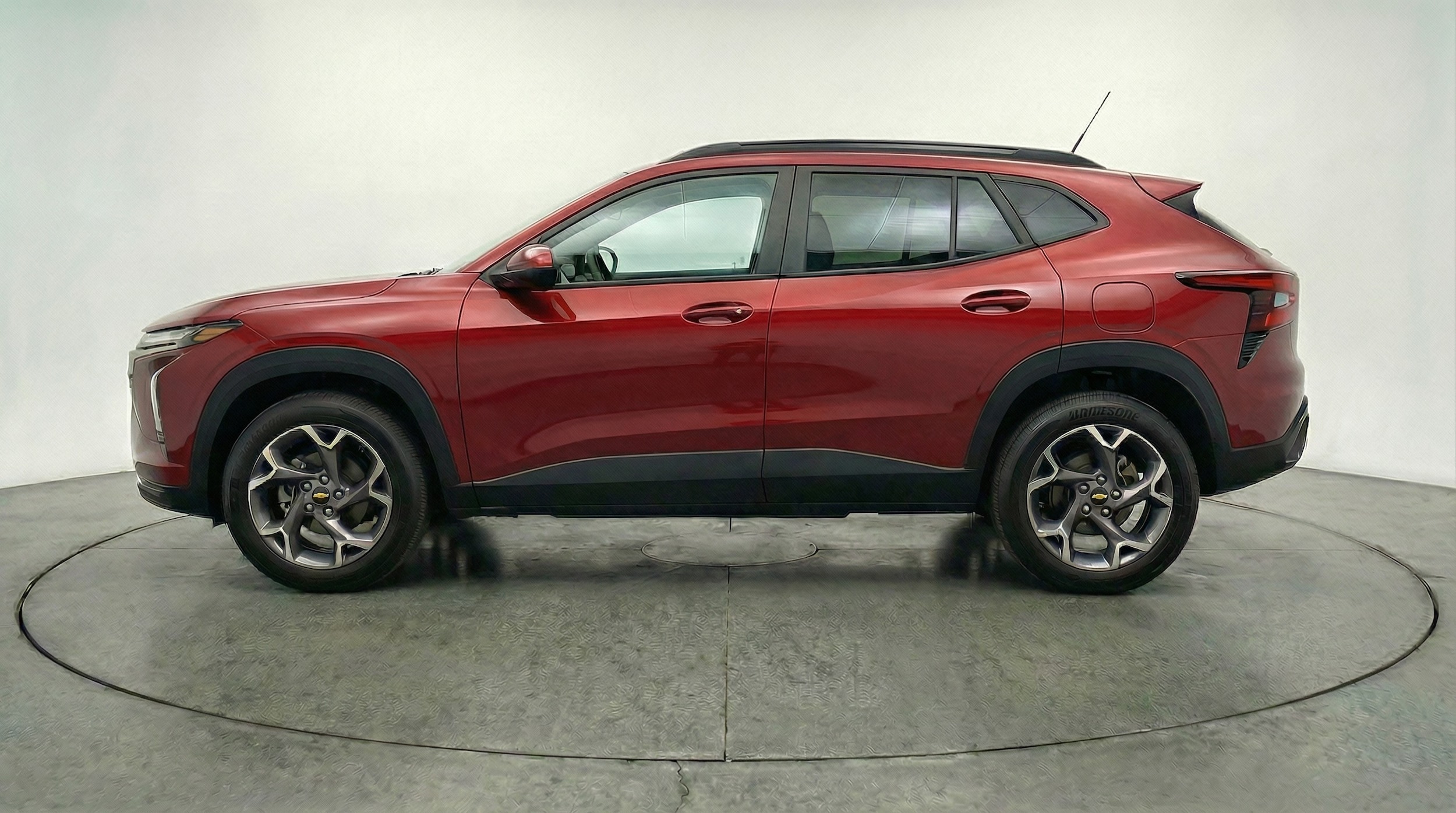 Thumbnail: 2025 Chevrolet Trax - 4