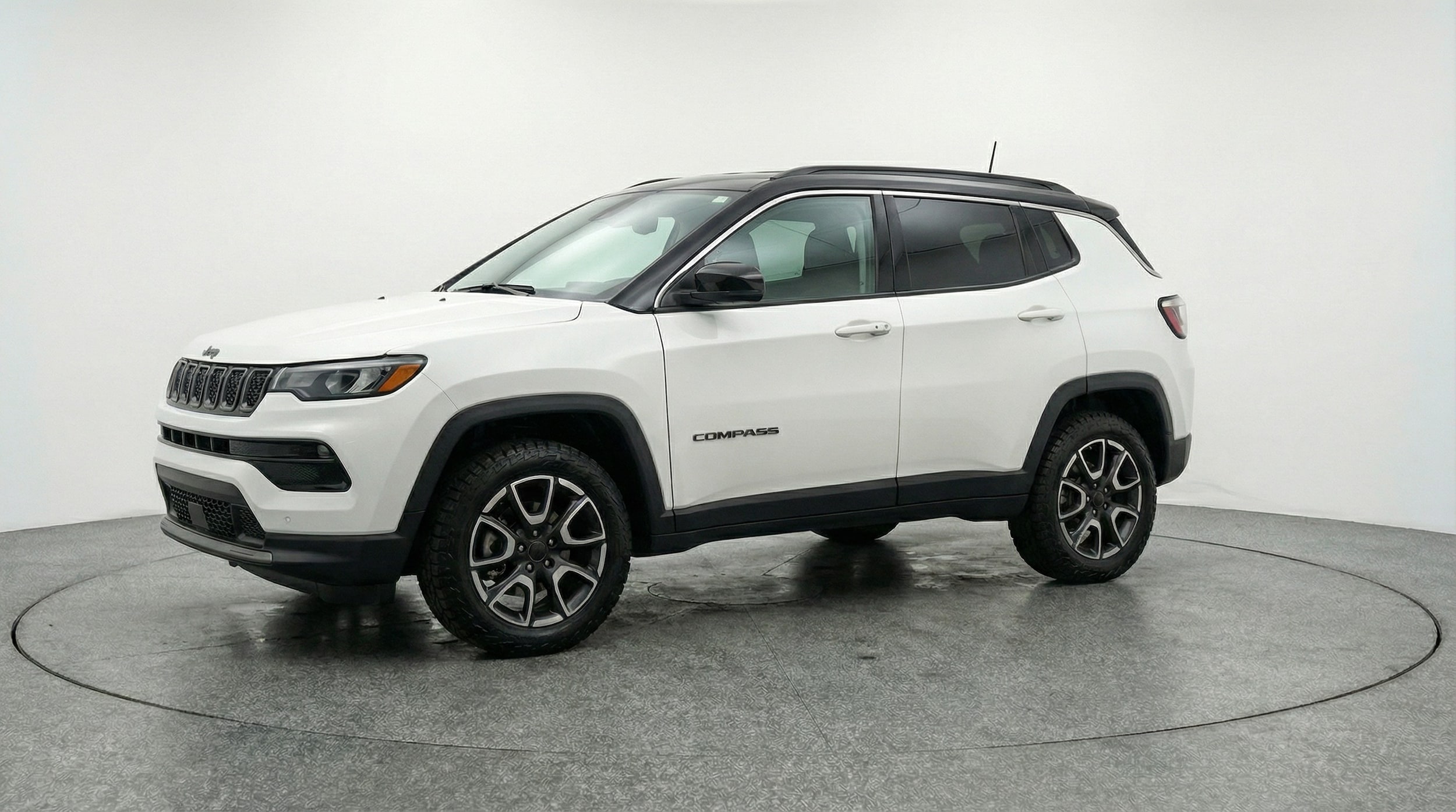 Thumbnail: 2025 Jeep Compass - 3